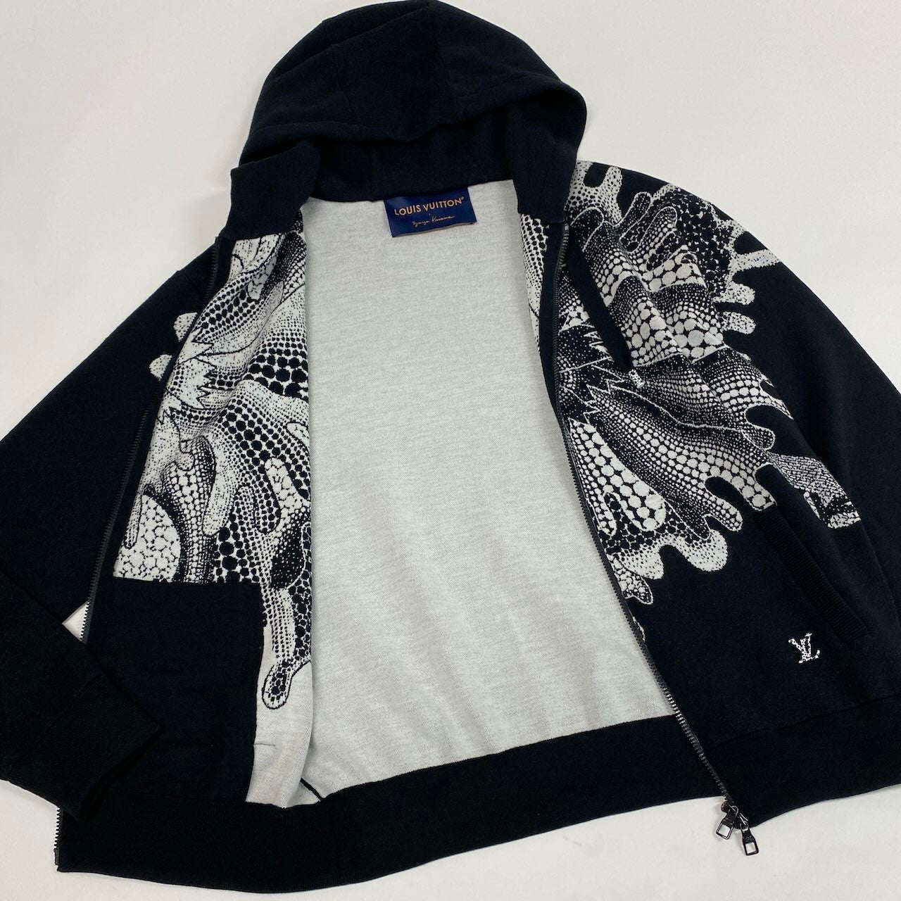 Id2 《極美品》 LOUIS VUITTON ルイヴィトン × 草間彌生 サイケデリックフラワー ウールニットパーカー Psychedelic Flour Wool Knit Parka サイズL ブラック Yayoi Kusamat18r
