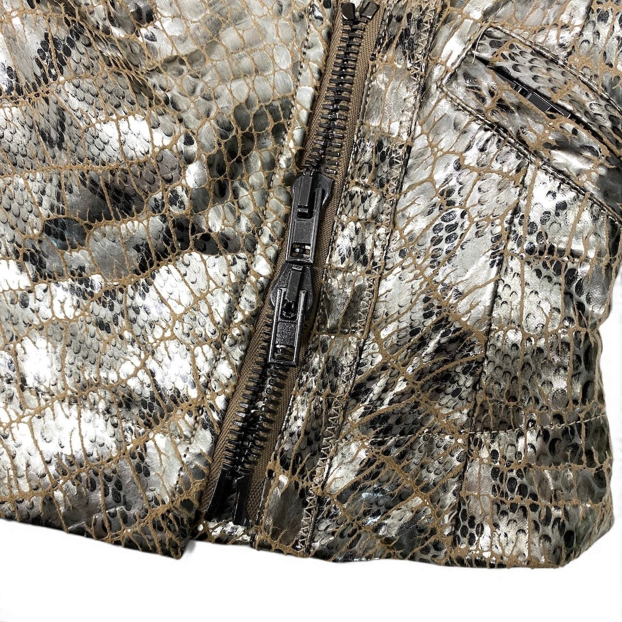Af26 Vivienne Westwooⅾ RED LABEL ヴィヴィアンウエストウッド レッドレーベル ライダース 変形ジャケット メタリック パイソン柄  6114M 356-01-64011 40 ゴールド レディース 女性用u02t