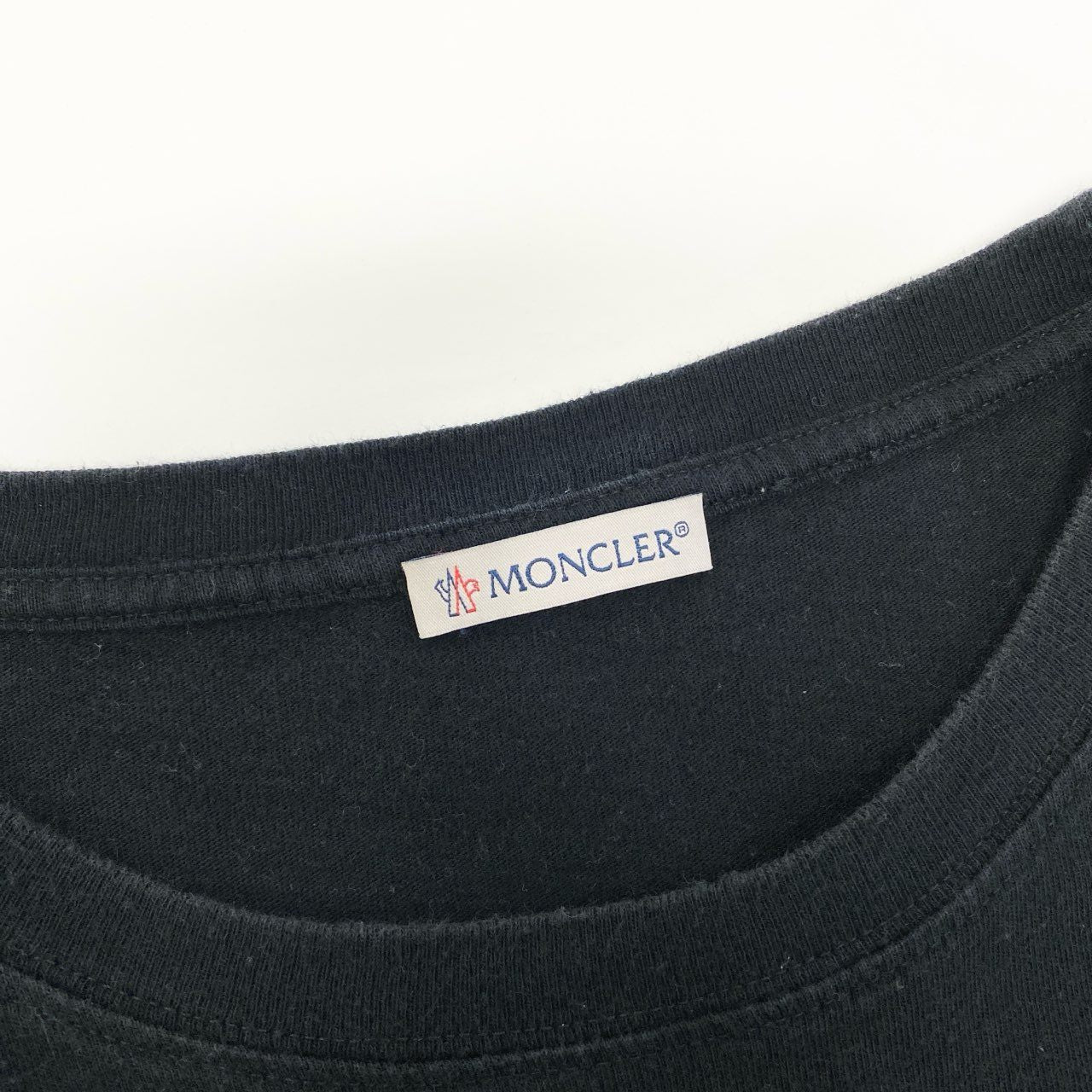 58c5 MONCLER モンクレール フラグメント マグリア Tシャツ 半袖Tシャツ E109U8000550 Mサイズ ブラック コットン100％ メンズ 男性用u02t
