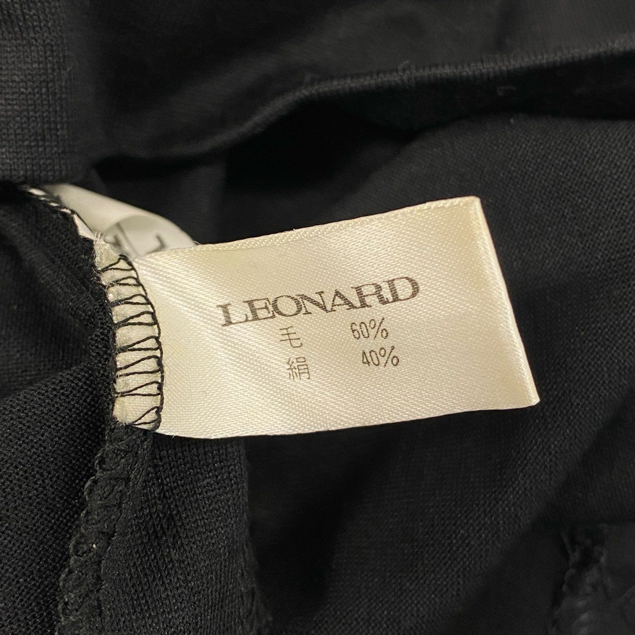 40k26 LEONARD レオナール ドッキングワンピース 長袖ワンピース フロントクロス 花柄モチーフ レディース 女性用 L ブラック ウールシルクo07t