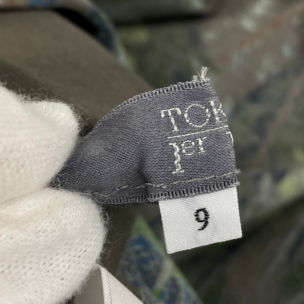 41c10 TOKUKO 1er VOL トクコプルミエヴォル チュニックワンピース Aライン 七分袖 羽柄  ストレッチ レディース 女性服 サイズ9 グレー系u02t