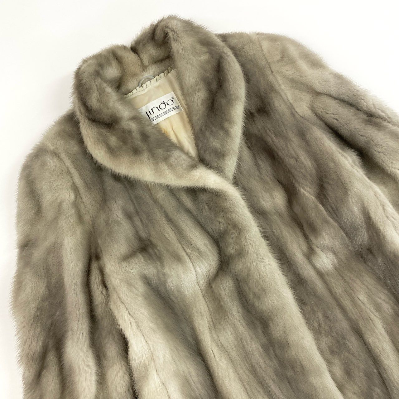 49L4 SAGA MINK サガミンク 銀サガ サファイアミンク セミロングコート シルバー グレー 最高級本毛皮 MINK FUR リアルファーt18r