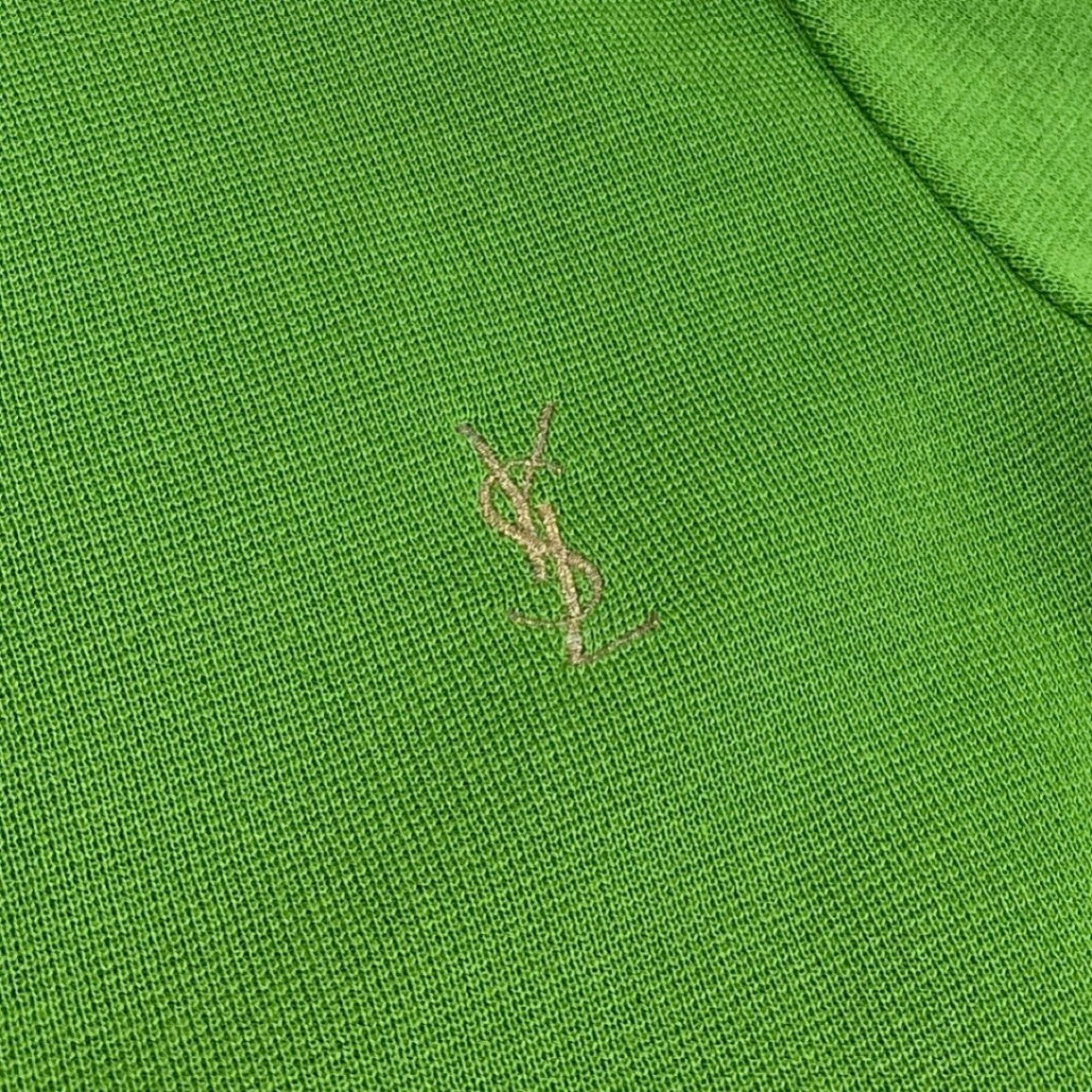 b23 【デッドストック】Yves Saint Laurent イヴサンローラン YSLロゴ刺繍 金ボタン カーディガン スカート セットアップ サイズM グリーン  レディースta1