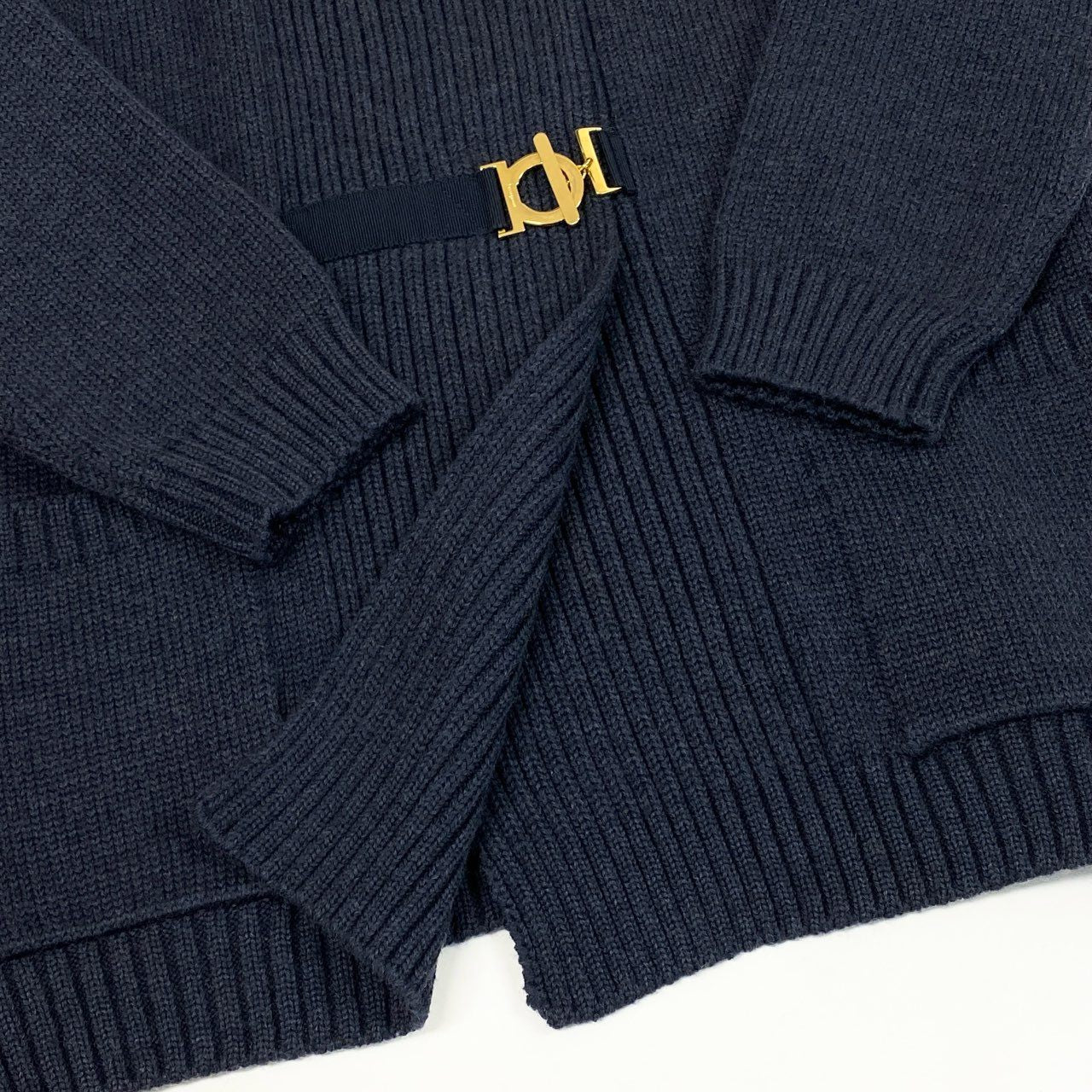 52b27 Salvatore Ferragamo サルヴァトーレフェラガモ ガンチーニ ニットカーディガン ロングカーディガン S ネイビー ウール レディースu02t