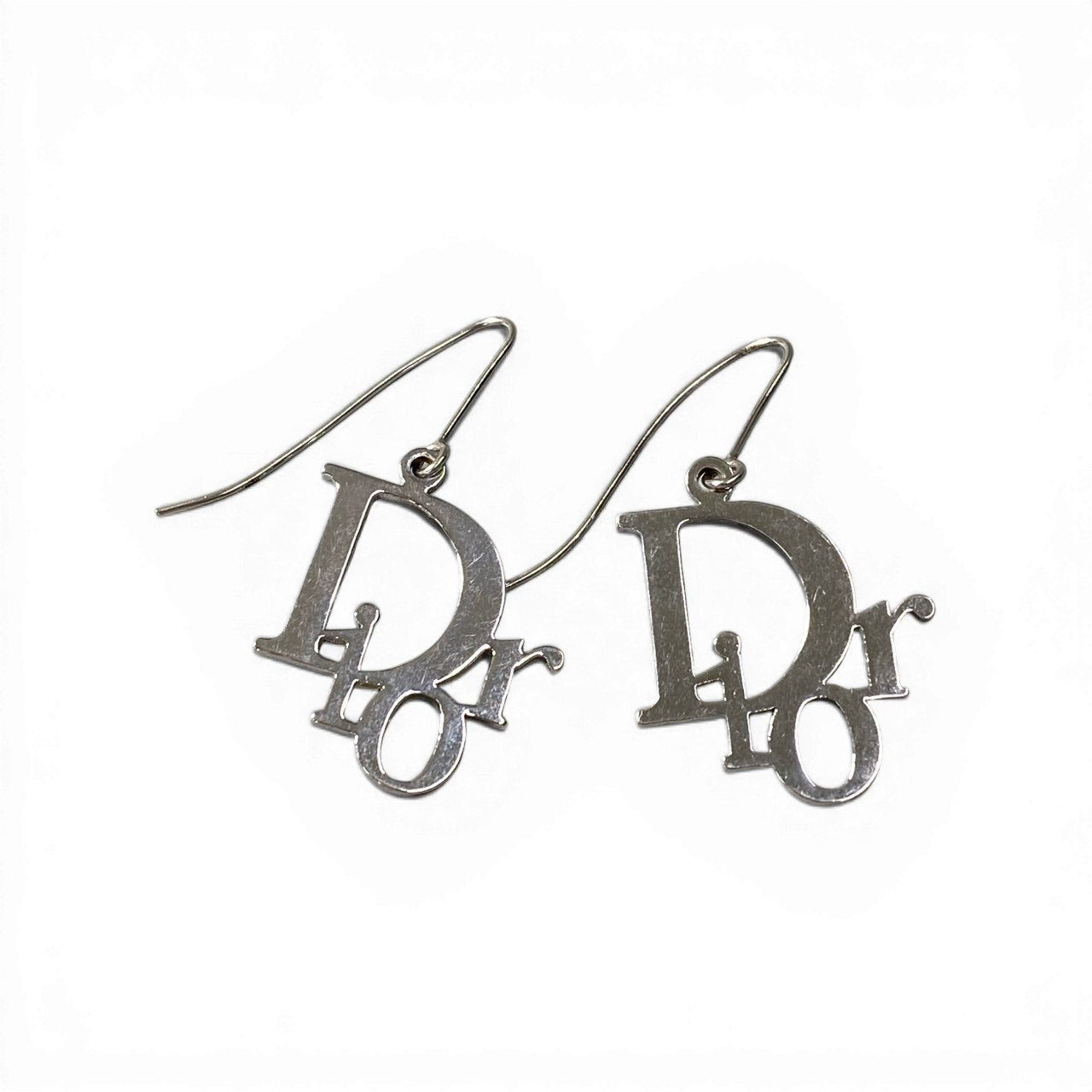 d9 Christian Dior クリスチャンディオール ロゴデザイン 両耳 ピアス Logo Design Pierced Earrings シルバー アクセサリーt18r