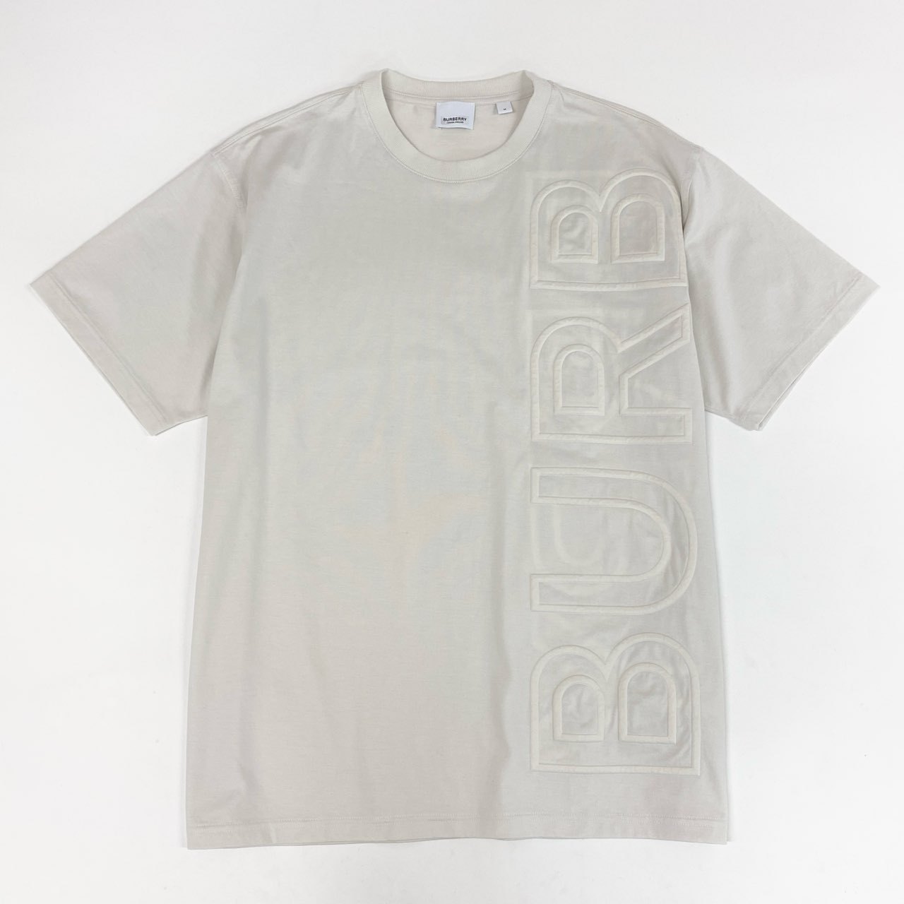 41a5 《美品》 BURBERRY バーバリー 22SS エンボスロゴ オーバーサイズ Tシャツ 8050732 M ホワイト 画像参照 カットソー ユニセックス 半袖