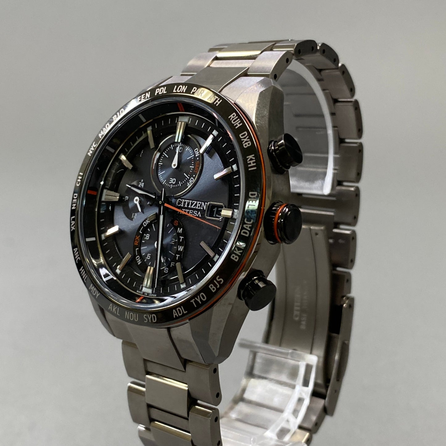 i18 《極美品》 CITIZEN シチズン ATTESA アテッサ 電波 ソーラー腕時計 AT8189-61E シルバー H800-A1CN206 箱 説明書付属t18r