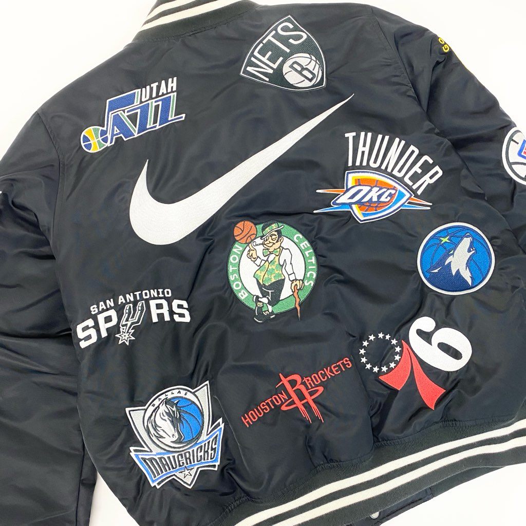 13l27 NIKE Supreme ナイキ × シュプリーム NBA Teams Warm-Up Jaket スタジャン ジャケット ワッペン Mサイズ ブラック メンズo07t