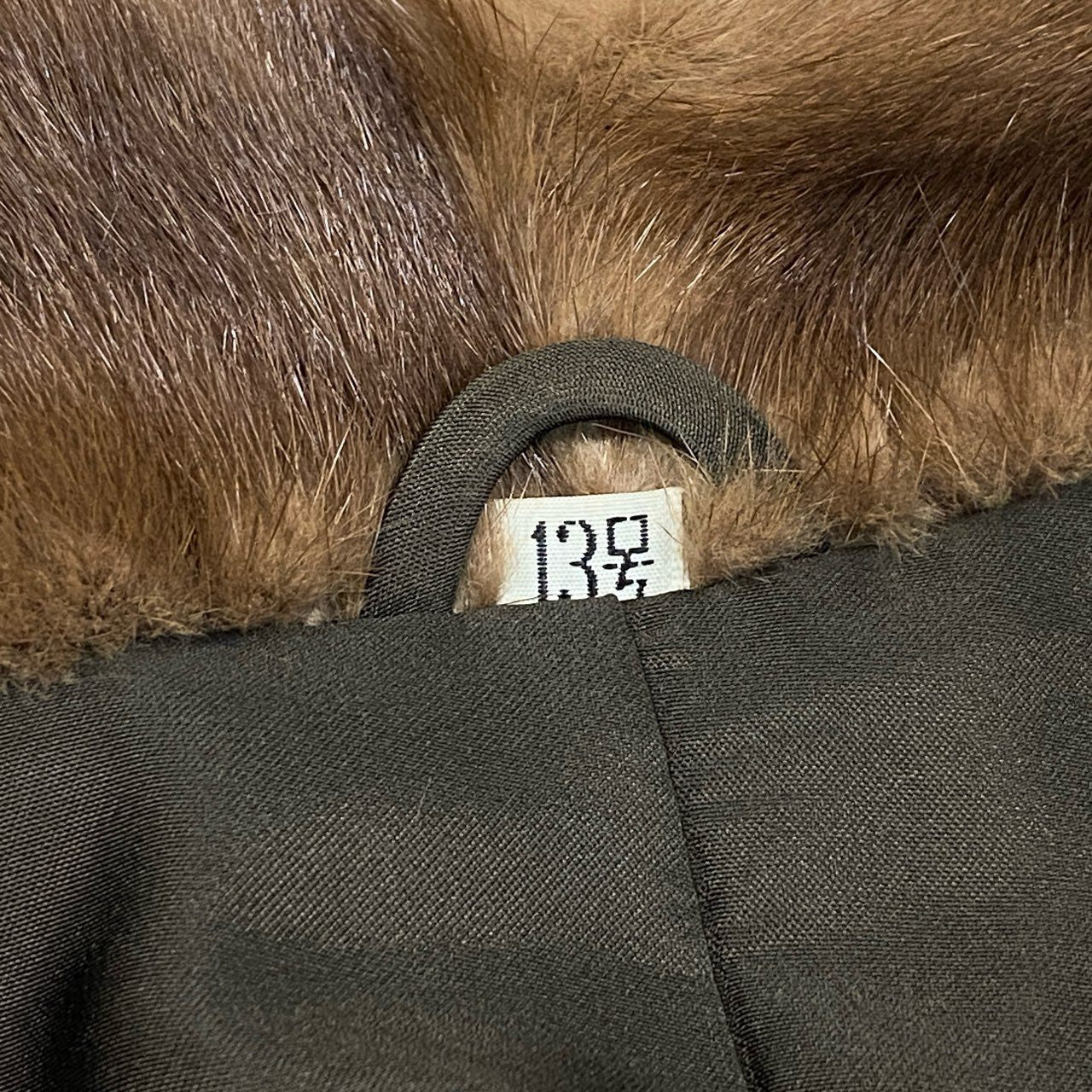 68j15 MG Sable FUR ミンクコート セミロングコート 毛皮コート 袖斜め段 サイズ13 ライトブラウン パステルミンク 裏地花柄刺繍k02i
