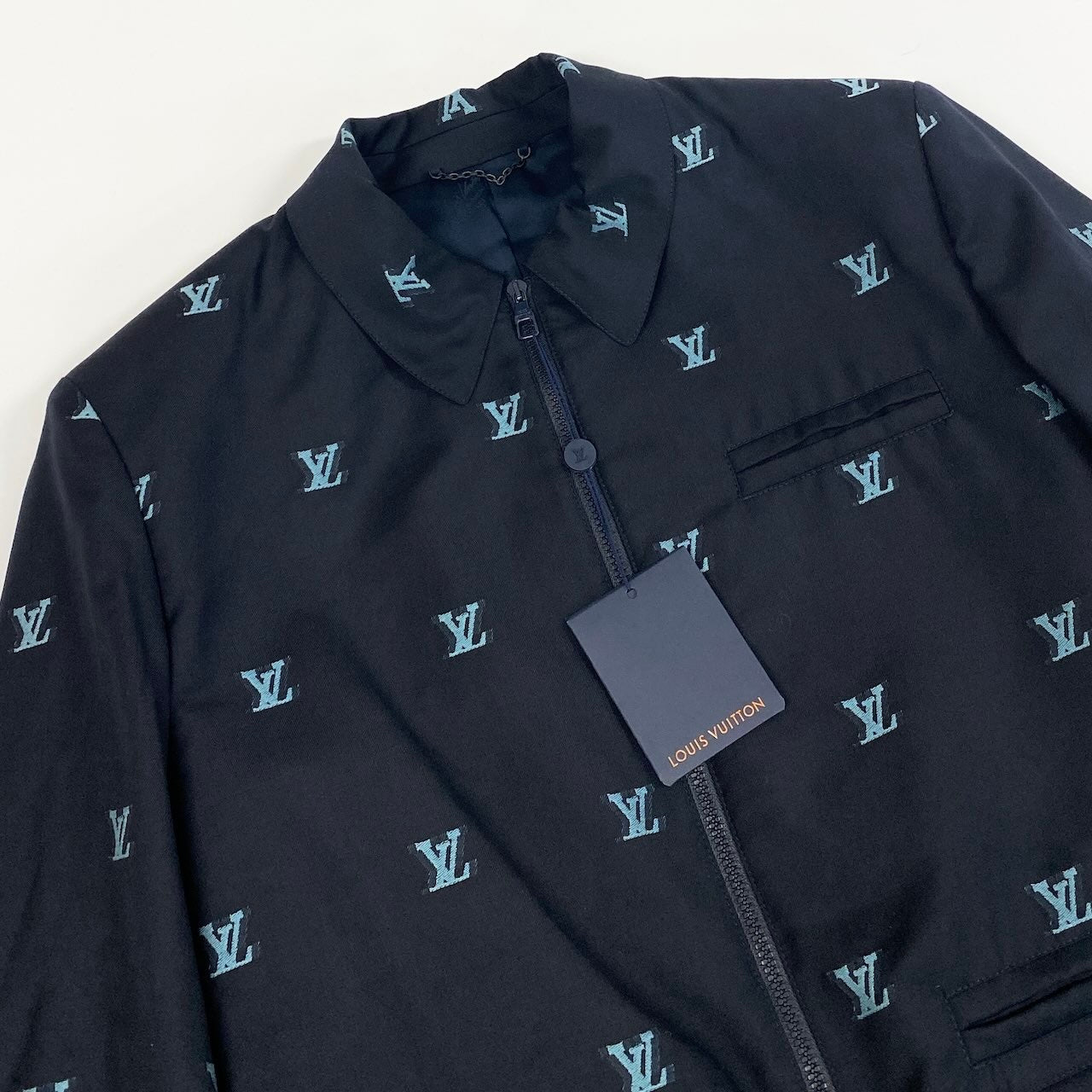 Id2 《未使用品》 LOUIS VUITTON ルイヴィトン LV ジェットポケット ブルゾン Jet Pocket Blouson サイズ54 ブラック タグ付t18r