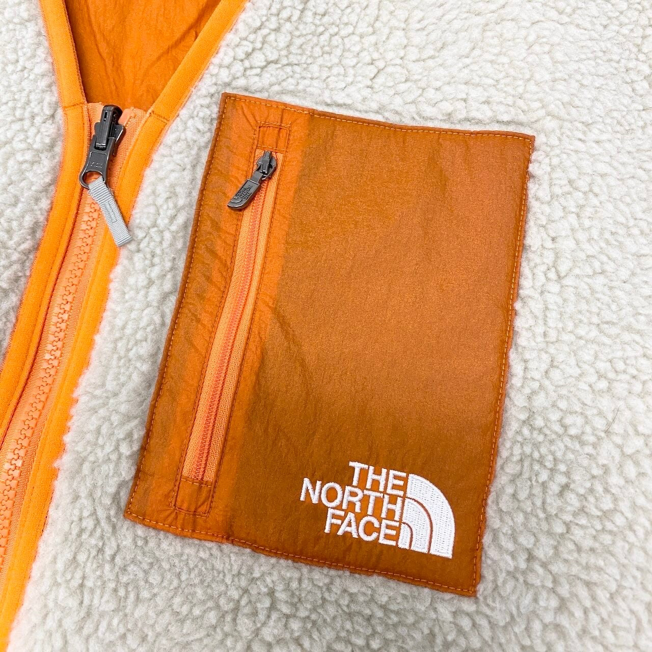 57c10 THE NORTH FACE ザ ノースフェイス エクストリーム パイル リバーシブル ボアカーディガン サイズM メンズ レトロX アウター ブルゾンk02i