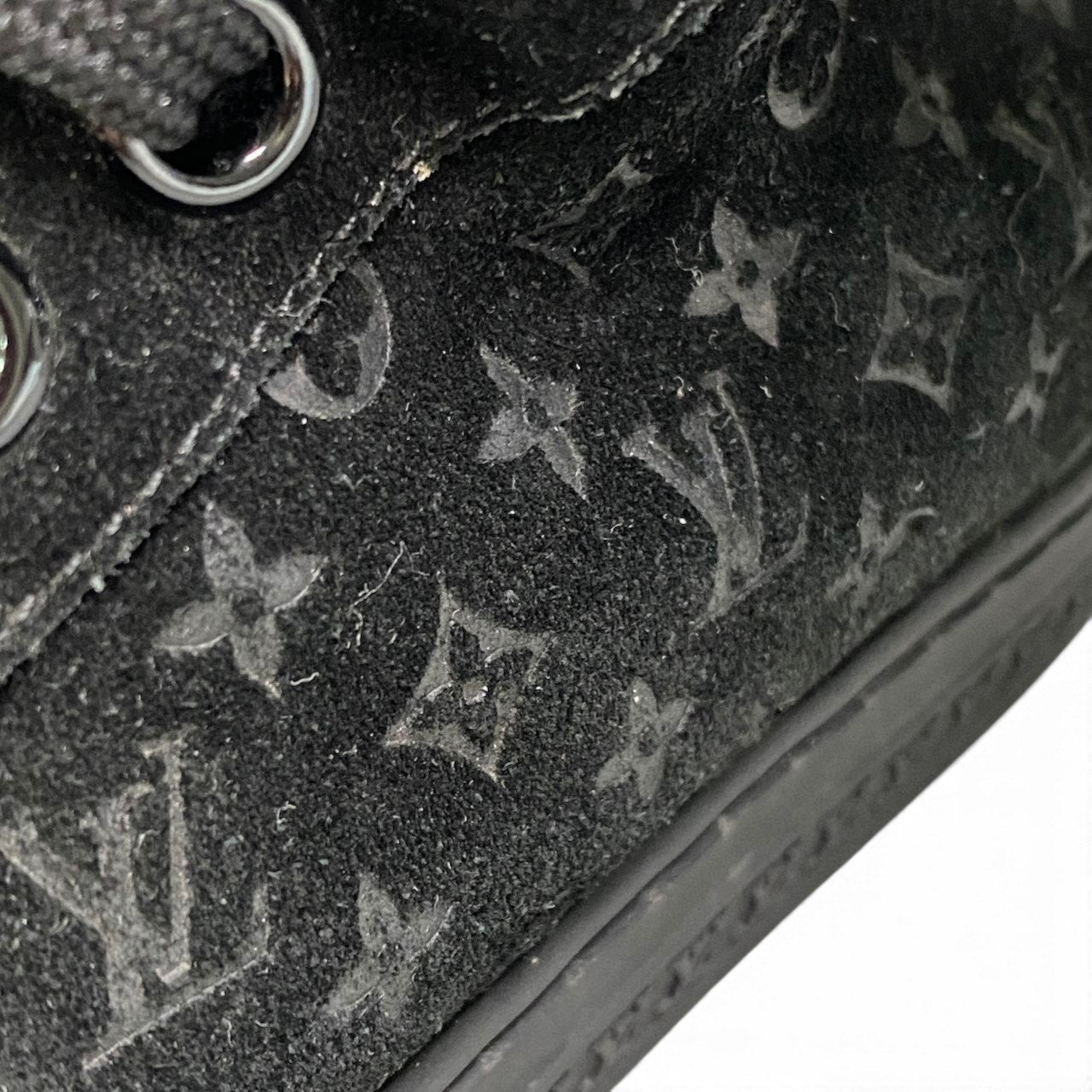 h21 LOUIS VUITTON ルイヴィトン モノグラム ファー × スエード スニーカー Monogram Fur Trim High-Top Sneakers 37 1/2 ブラックt18r