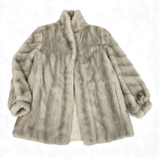 77L8 SAGA MINK サガミンク 銀サガ サファイアミンク 横段スリーブ ファーコート サイズ13号 シルバーグレー 最高級本毛皮 MINK FUR ポケット有t18r