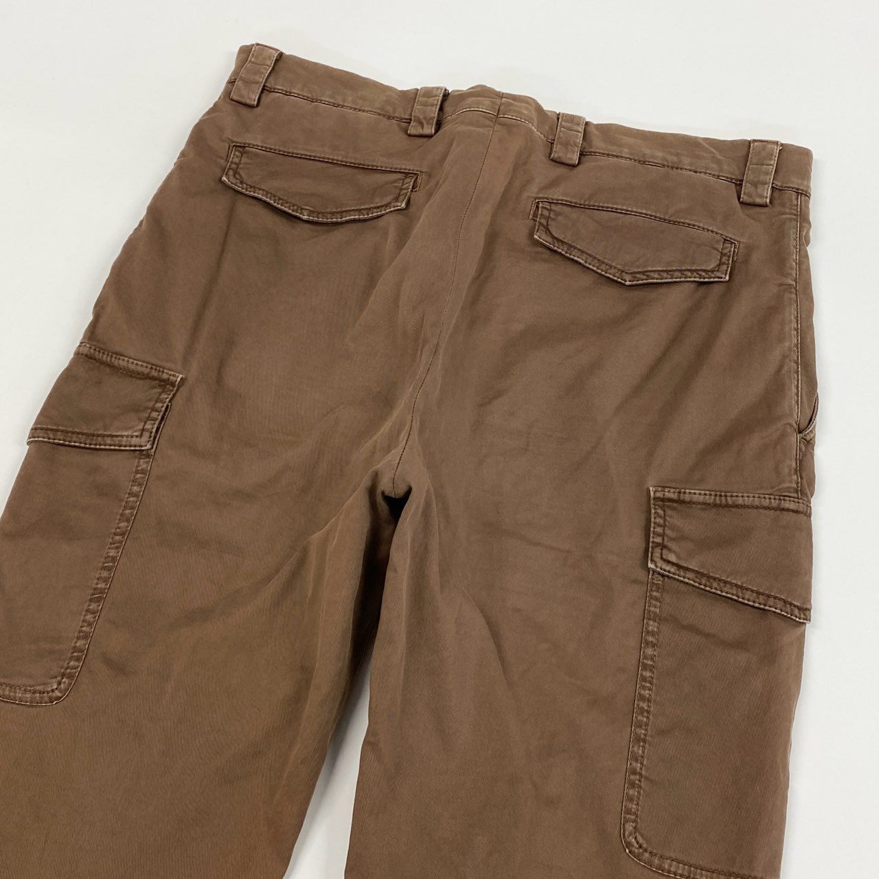 20a14 BRUNELLO CUCINELLI ブルネロクチネリ LEISURE FIT カーゴパンツ コットンパンツ ストレッチ〇 ボトムス メンズ 紳士服 46 ブラウン系o07t