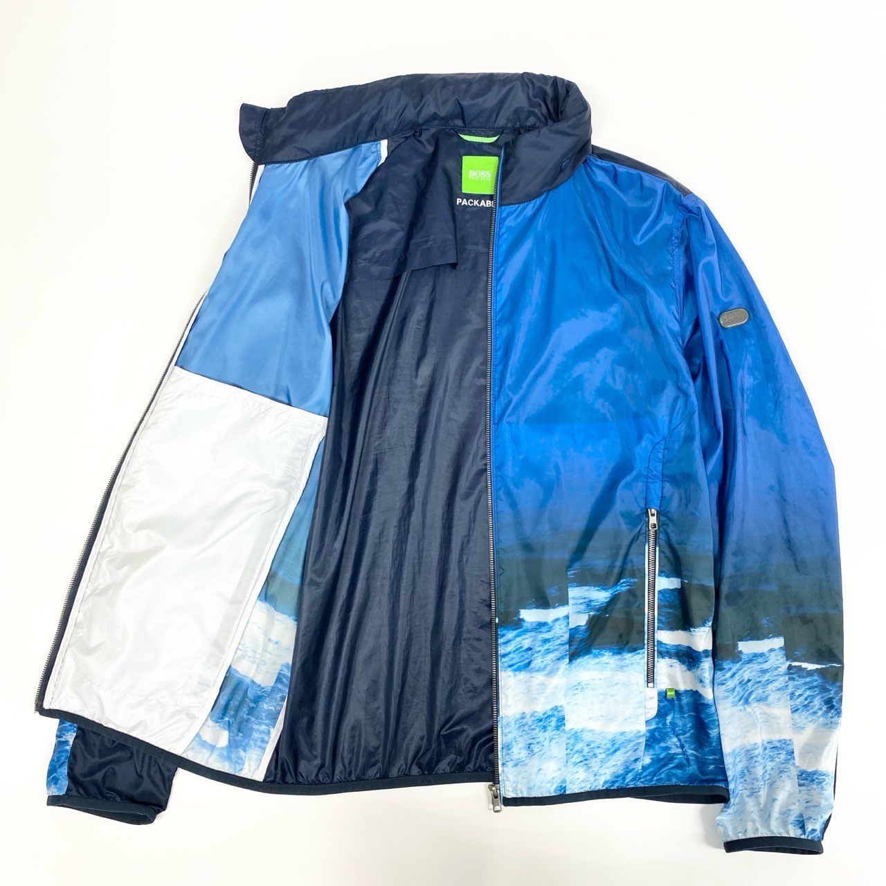45j10 HUGO BOSS ヒューゴボス パッカブルジャケット ウィンドブレーカー ジャケット トップス 波模様 XLサイズ ブルー系 メンズu02t