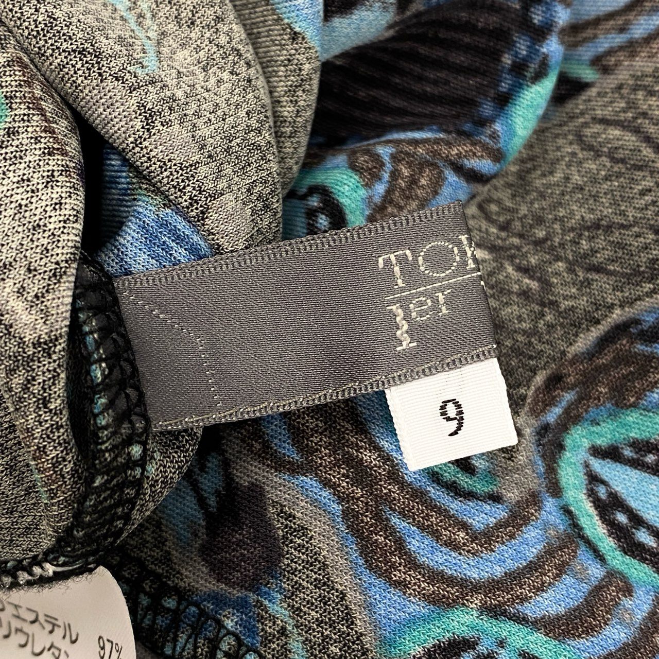 2k19《美品》 TOKUKO 1er VOL トクコプルミエヴォル ノースリーブワンピース ロングワンピース アシンメトリー 総柄プリント 9 ブラック レディースu02t