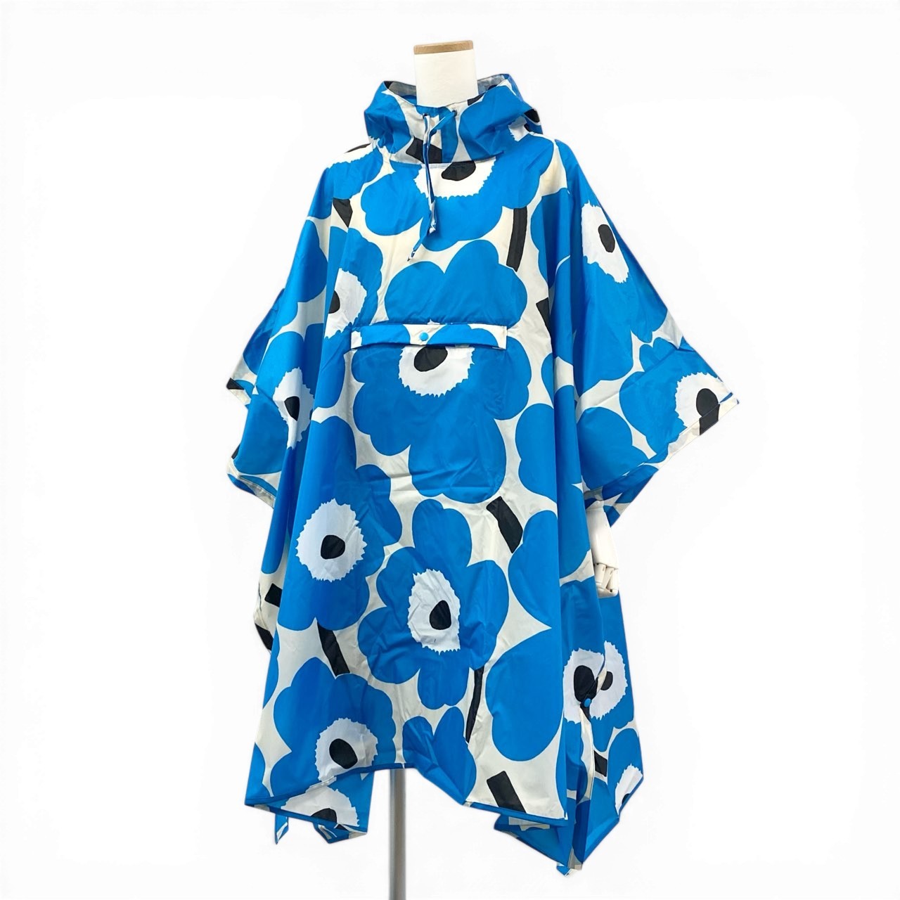 56d13 【未使用タグ付】 marimekko マリメッコ Unikko Rain Poncho レインコート ポンチョ ウニッコ柄 花柄プリント ONE SIZE ブルー ホワイト レディース 女性用u02t