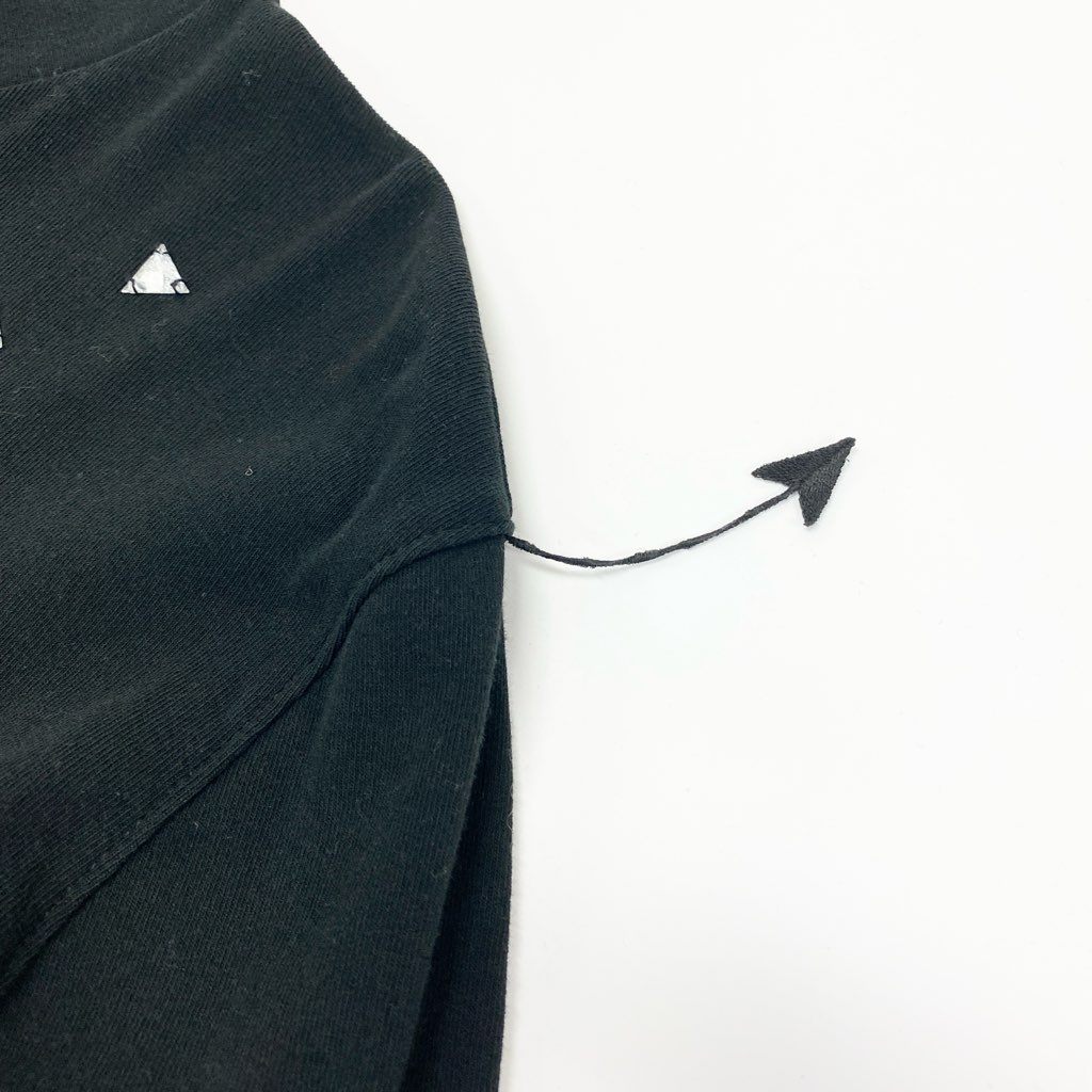 6a9 OLLEBOREBLA オレボレブラ チュニックカットソー ロングスリーブ モックネック ブタさん ビーズ装飾 レディース ブラックo07t