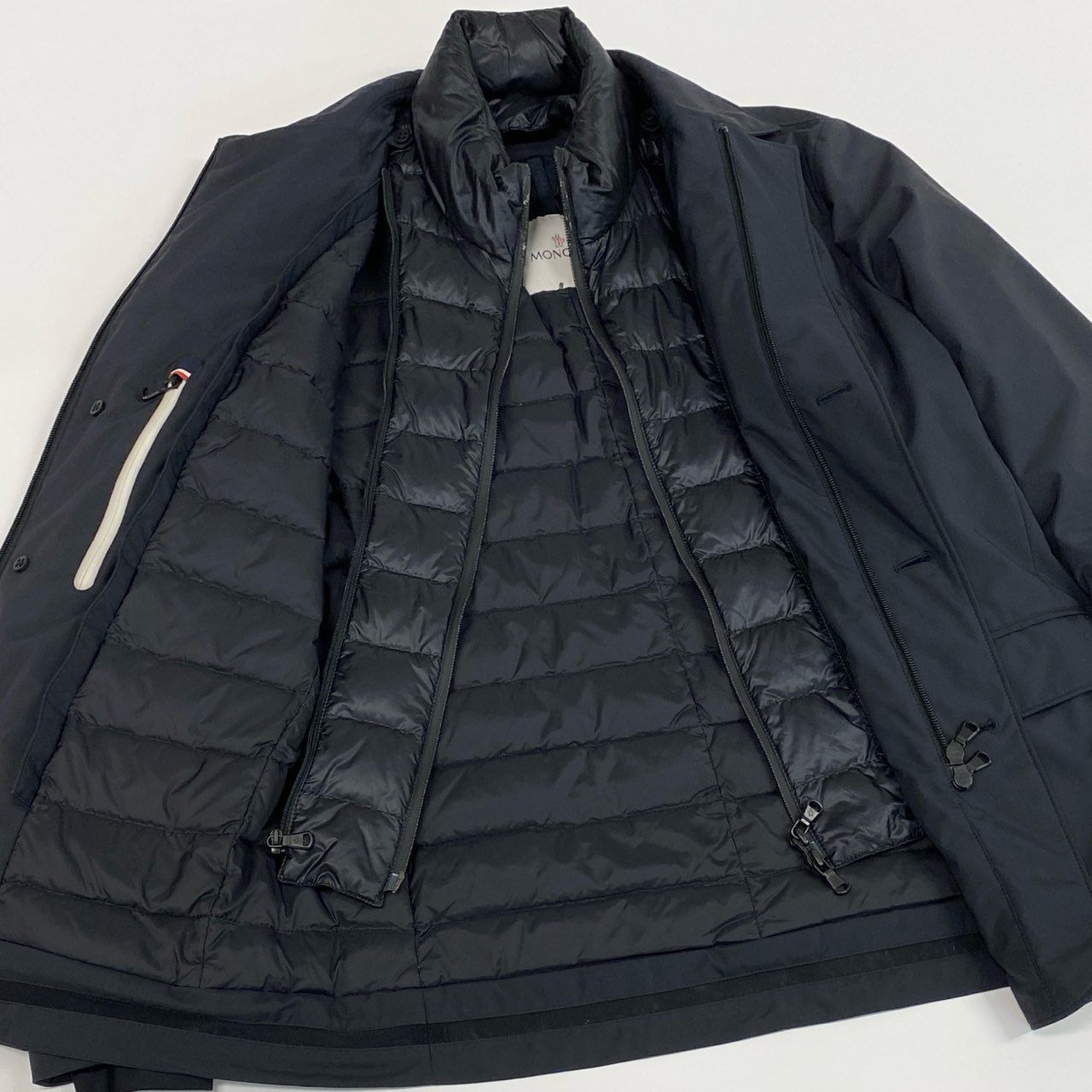 50a19 MONCLER モンクレール ESNAL GIACCA ダウンジャケット インナーダウン テーラードジャケット 重ね着風 メンズ 紳士服 D20913070480 549NB サイズ1 ブラックo07t