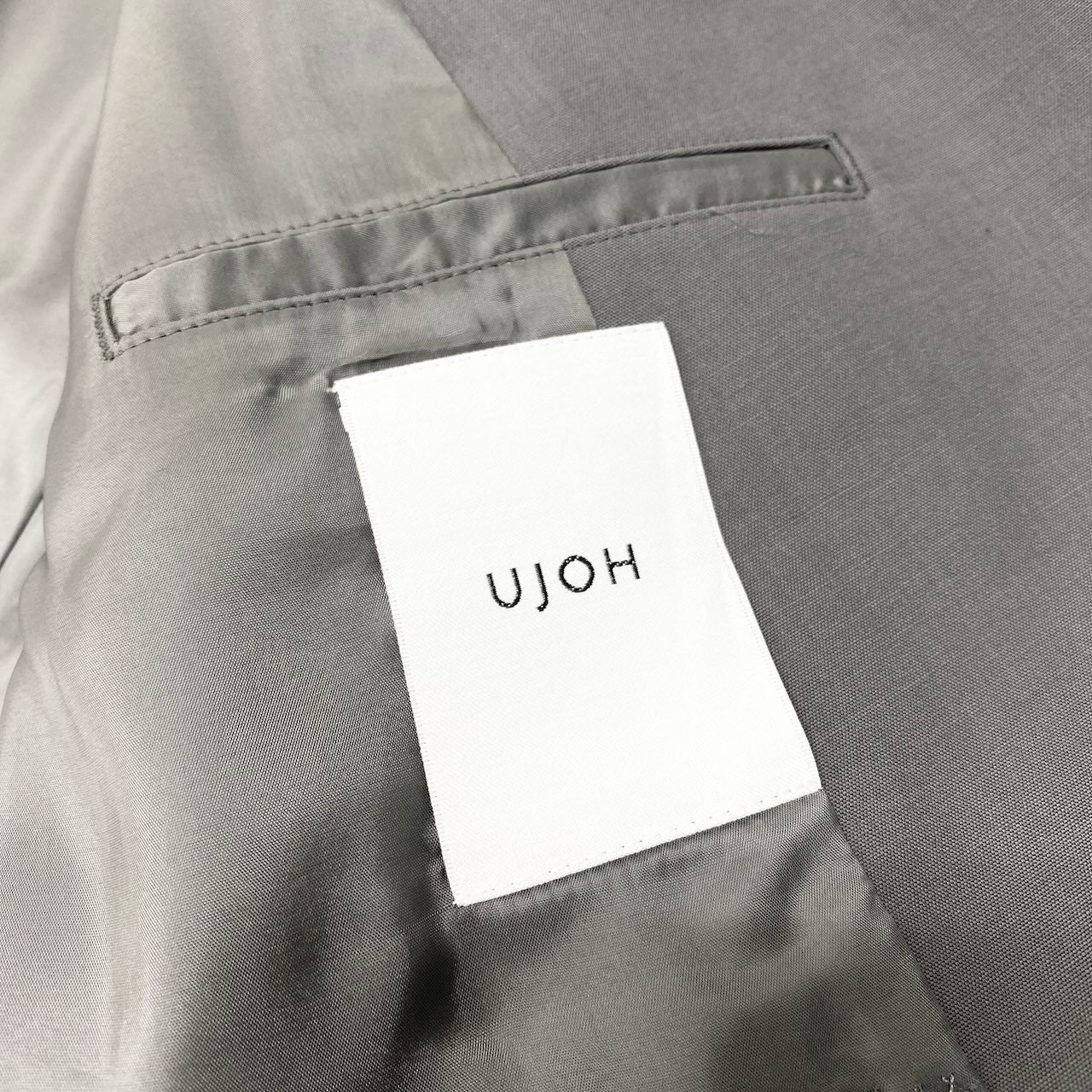 83c27 UJOH ウジョー ラップショートジャケット ウールジャケット ベルト クロップド丈 レディース 女性用 U751-J04-100 2 グレーu02t