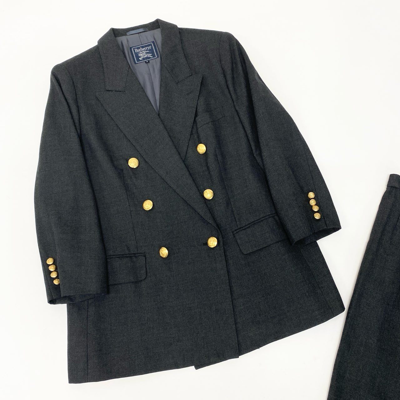 83b23【美品】Burberrys バーバリーズ スカートセットアップ テーラードジャケット タイトスカート 金ボタン 13サイズ グレー ウール100％ レディース 女性用u02t