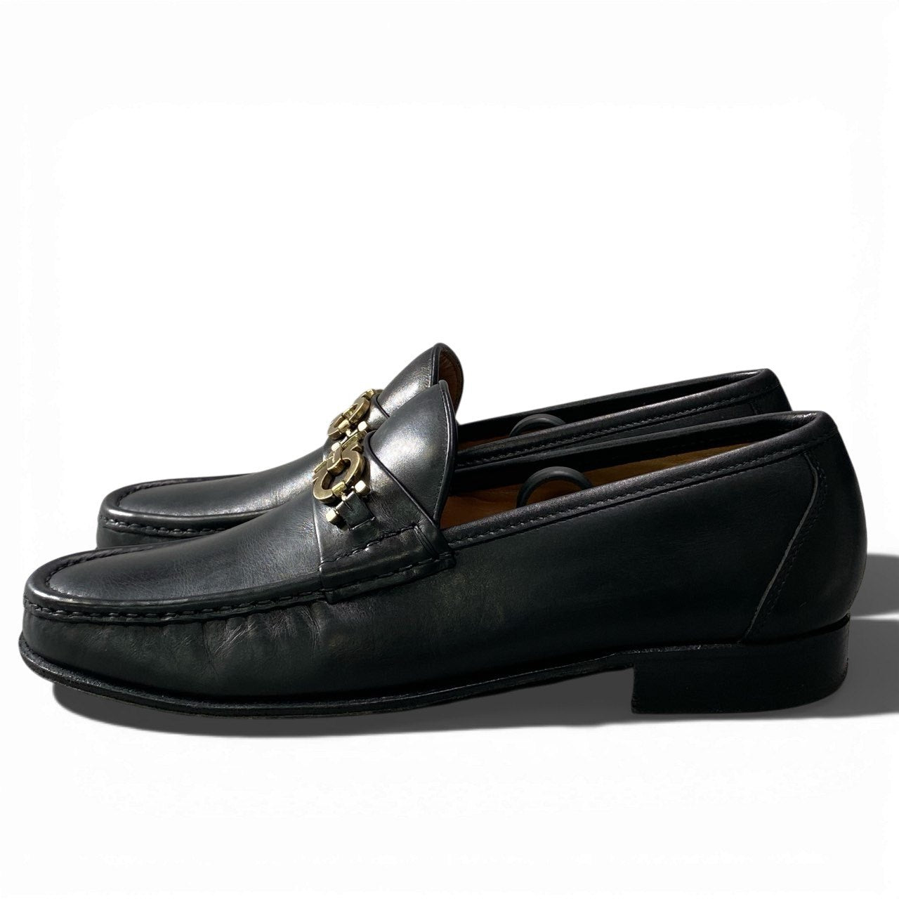 2a23 Salvatore Ferragamo サルヴァトーレフェラガモ ビットローファー ガンチーニ レザーシューズ メンズ 紳士服 サイズ7 1/2 マットブラック leatheru02t