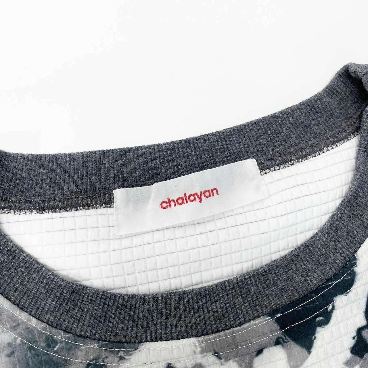 26e8 【美品】 chalayan フセイチャラヤン ショートスリーブ プリントワンピース 雪山 ストレッチ サイズS グレー系 レディース 女性用u02t