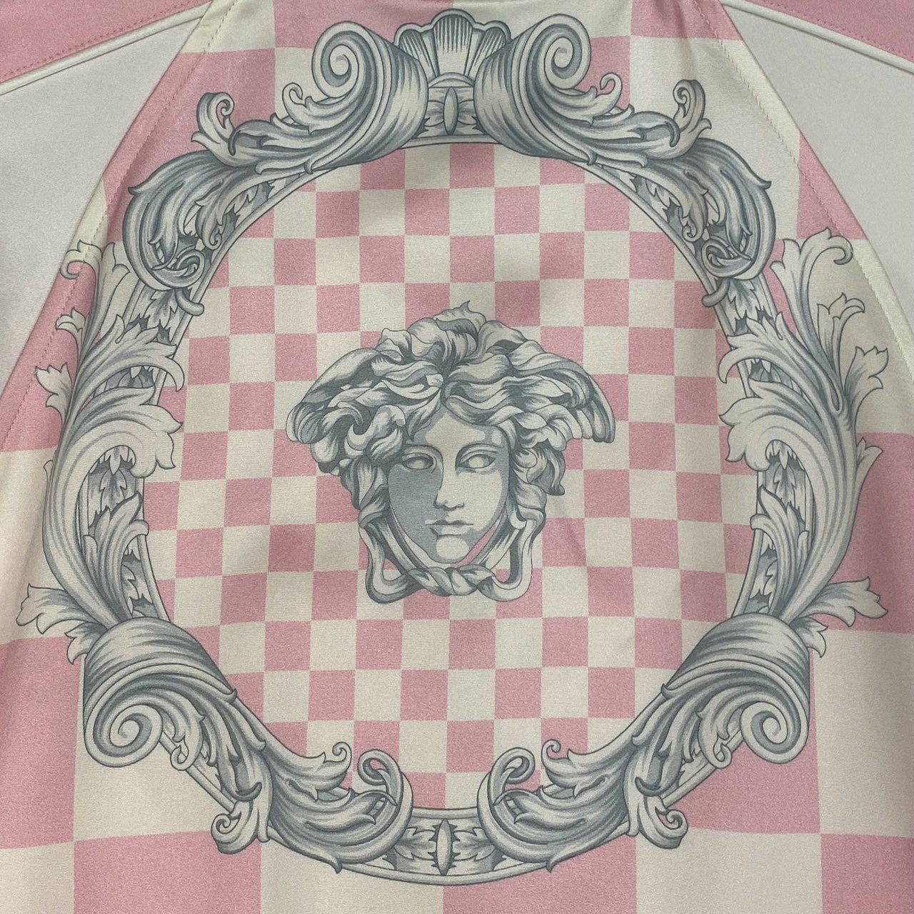 65b10【新品保管品】VERSACE ヴェルサーチ ボンバージャケット バロッコプリント ブルゾン イタリア製 38サイズ ピンク ホワイト レーヨン100％ レディース 女性用k02i