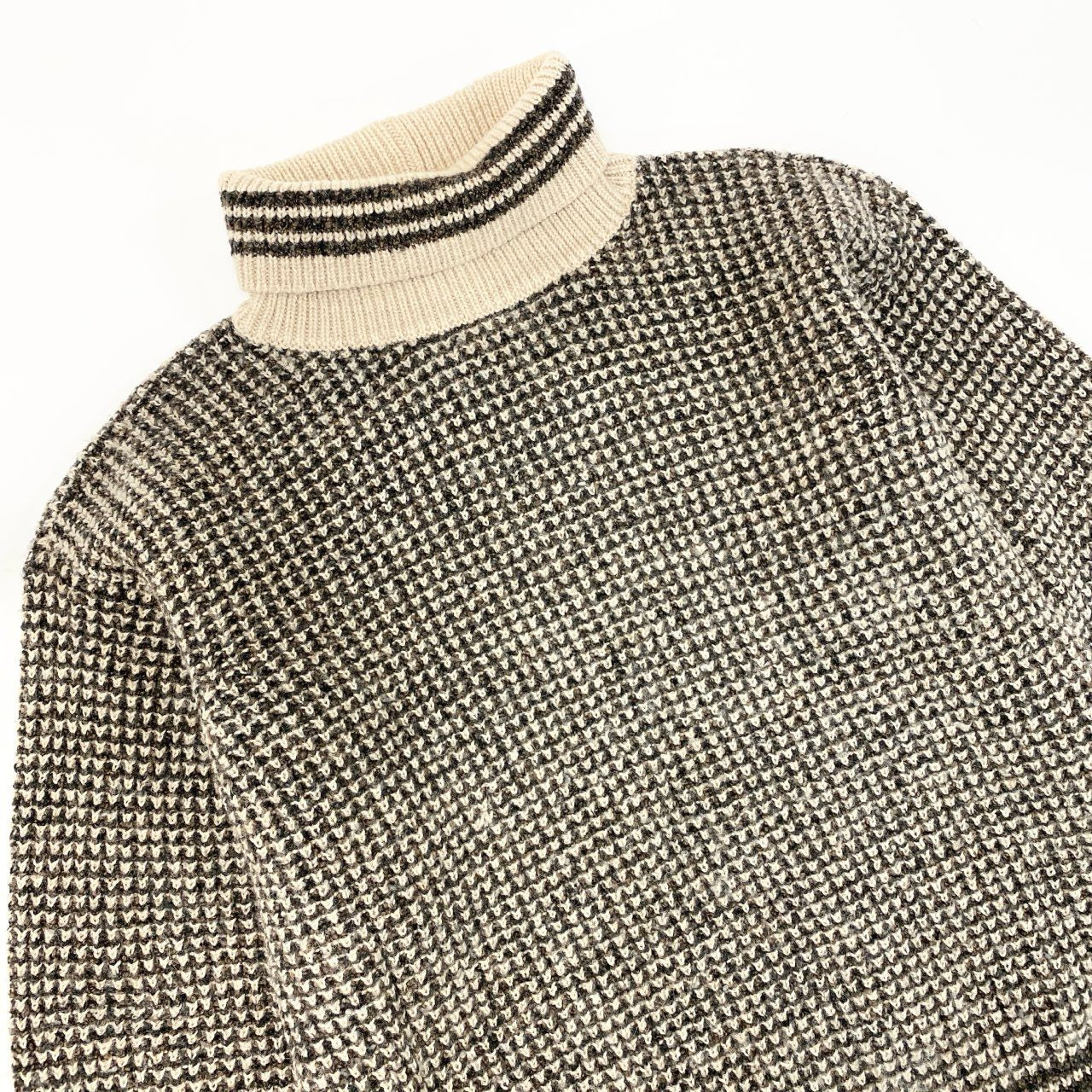 26L5 GIORGIO ARMANI ジョルジオアルマーニ 80s vintage ミドルゲージ ハイネックニットセーター ワイドシルエット短丈 サイズS ベージュ系 メンズ Archive 80sk02i