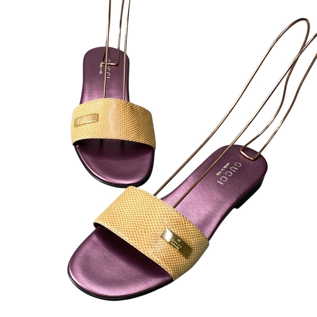 g31 【新品保管品】GUCCI レザーサンダル ブランドロゴプレート イタリア製 36 1/2サイズ パープル ベージュ レザー レディース 女性用k02i