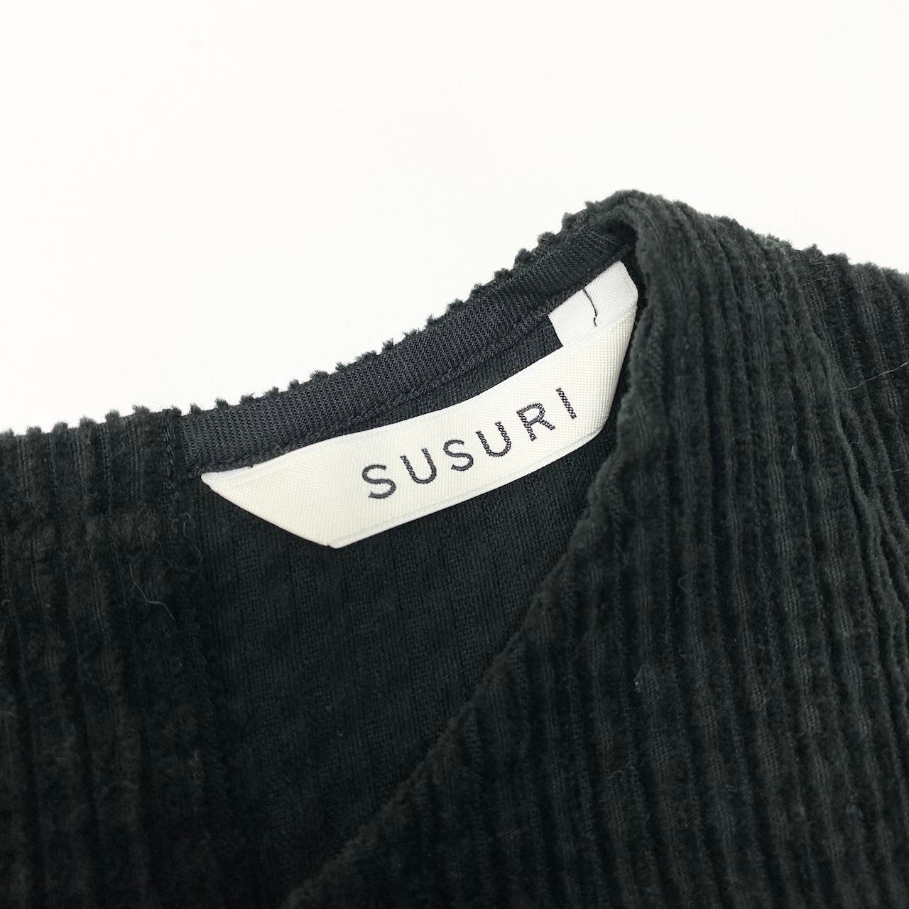 53c10 SUSURI ススリ コーデュロイ ムールロングベスト サイズ1 ブラック レディース ワンピースk02i