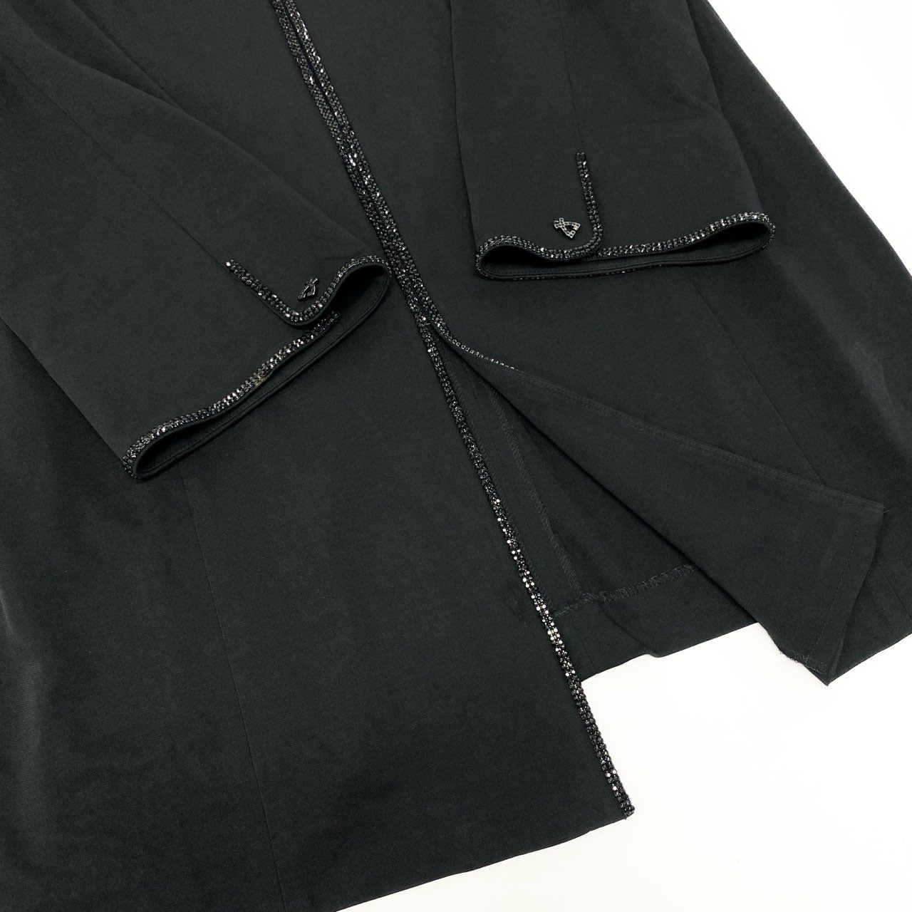61c9 LEONARD FASHION レオナール ロングジャケット カーディガン ロングスリーブ カンカン素材 ワンポイントロゴ ラインストーン レディース 女性服 サイズ42 ブラックu02t