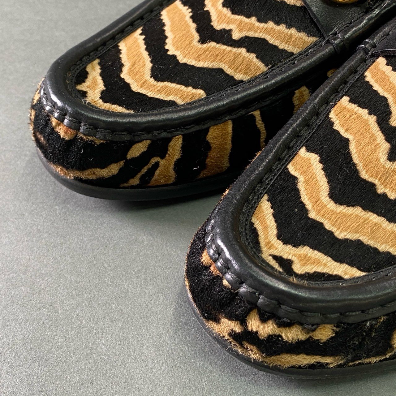 GUCCI ハラコホースビットローファー 1e2 【イタリア製】GUCCI グッチ ハラコ ゼブラ柄 ホースビット