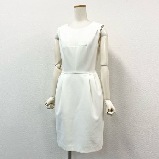 64g24 Rene ルネ ノースリーブワンピース ドレス タックフレア ウエスト切替 レディース 女性用 5616290 36 ホワイト ポリエステル100％_