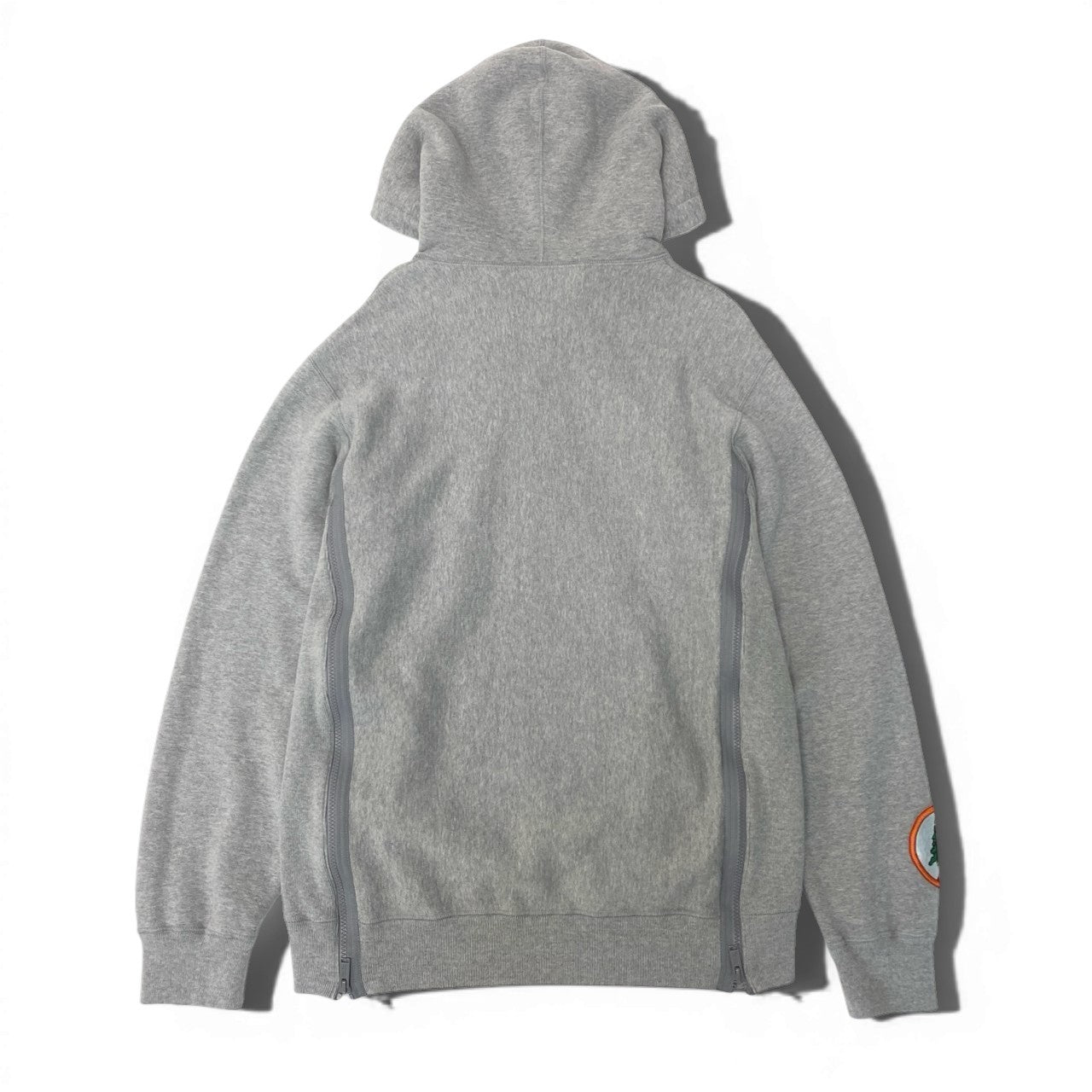 75c3 【新品保管品】UNDERCOVER アンダーカバー プルオーバーフーディー パーカー 脇リブ TPJQパッチ ZIPデザイン UC2D4801-1 2サイズ グレー コットン100％ メンズ 男性用o07t
