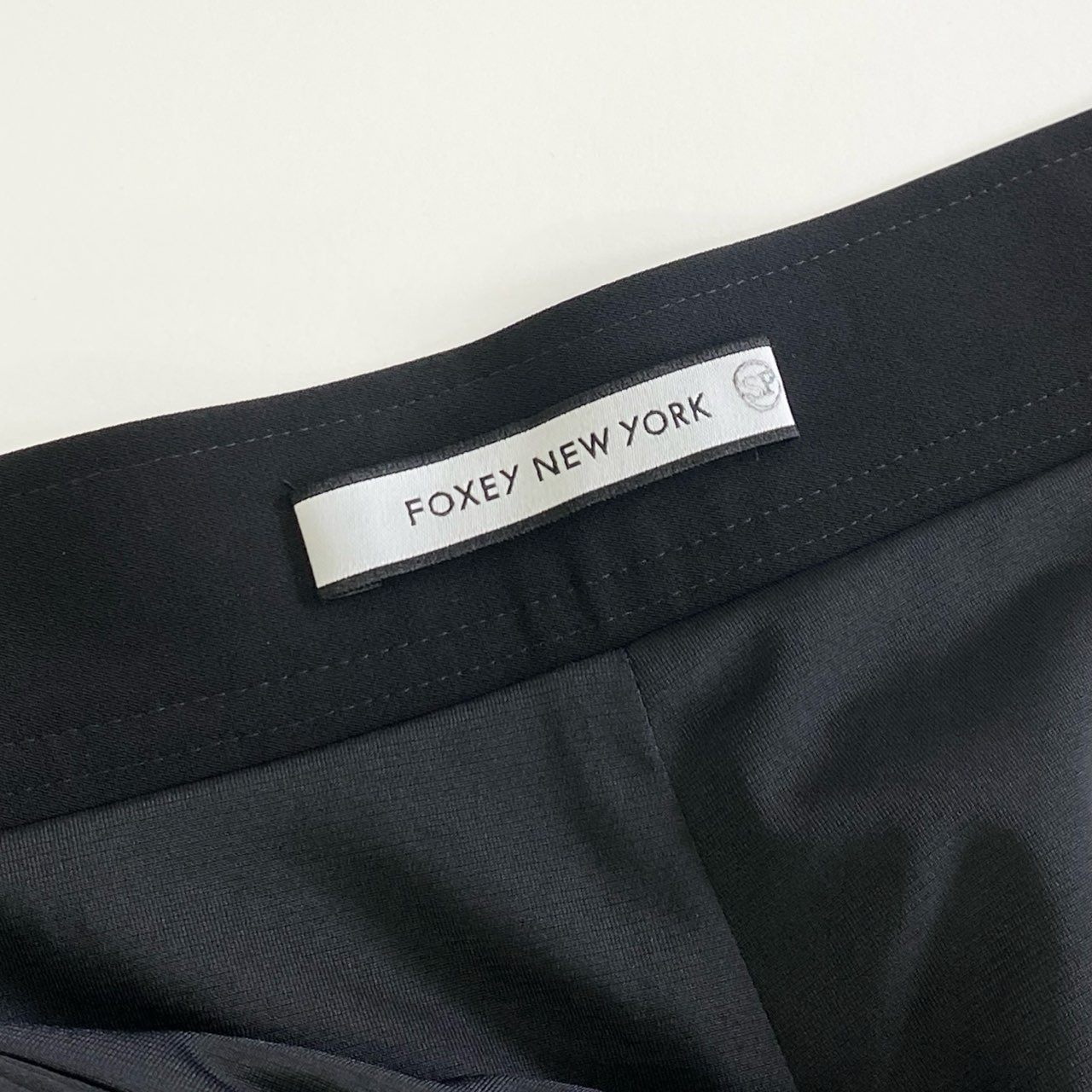 31j17 FOXEY NEY YORK フォクシーニューヨーク 37351 ショートパンツ Short Pants サイズ42 ブラック レディース 日本製