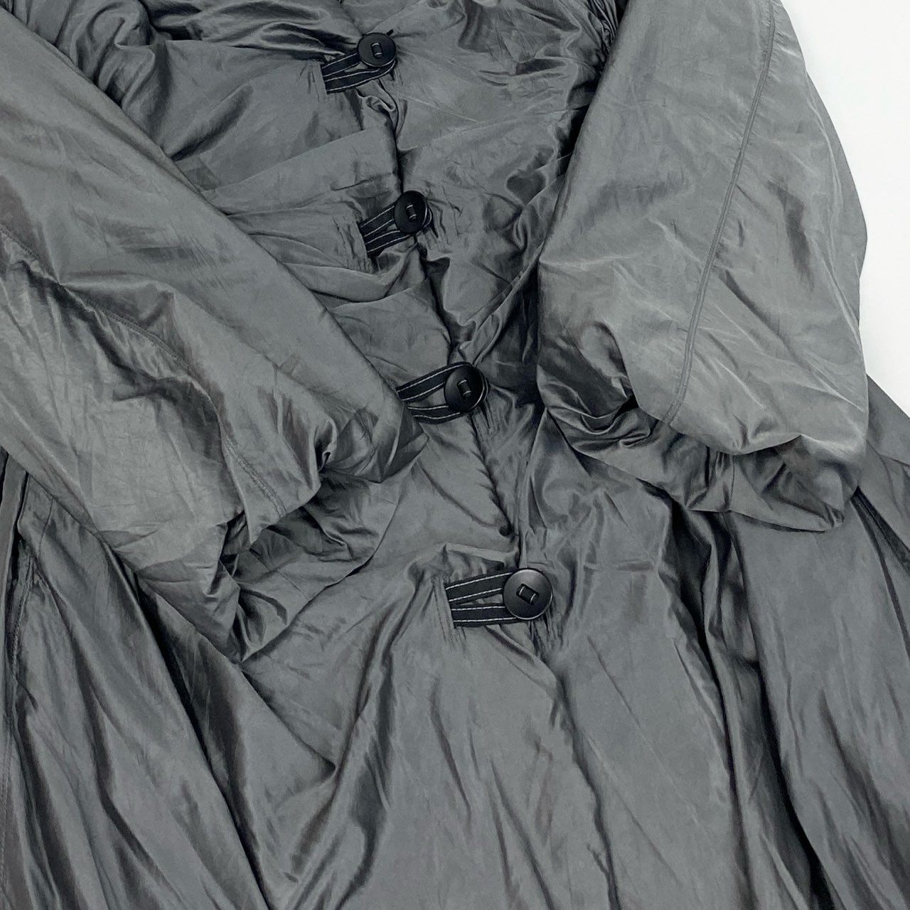 Ac3 ISSEY MIYAKE FETE イッセイミヤケ ヴィンテージ 編み上げデザイン ロングコート パラシュートコート  サイズ2 シルバー レディース アウターk02i