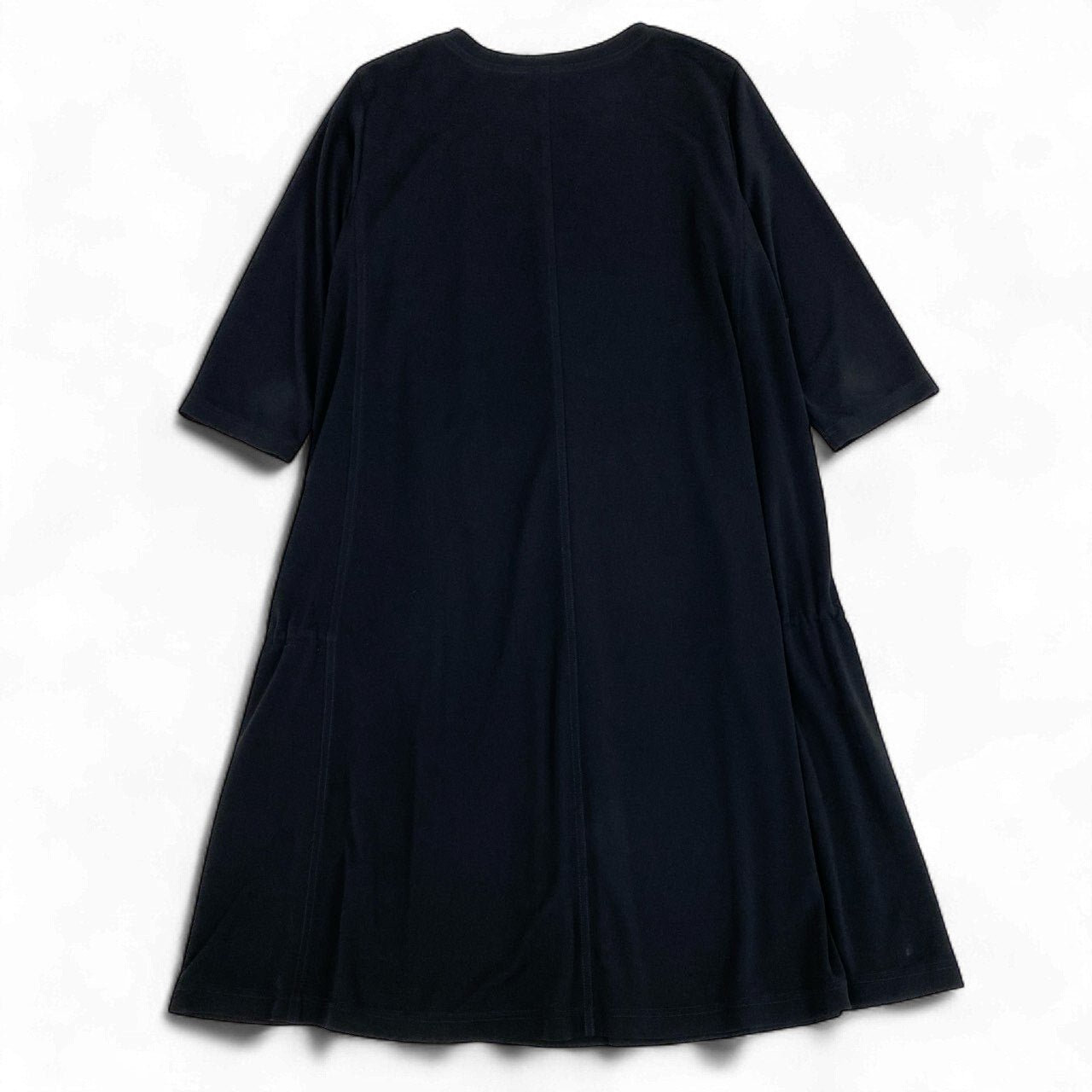 76k21《美品》 TOKUKO 1er VOL トクコプルミエヴォル 7分袖ワンピース サイドリボン マルチカラープリント ワンポイント刺繡 レディース 女性用 9 ブラックu02t