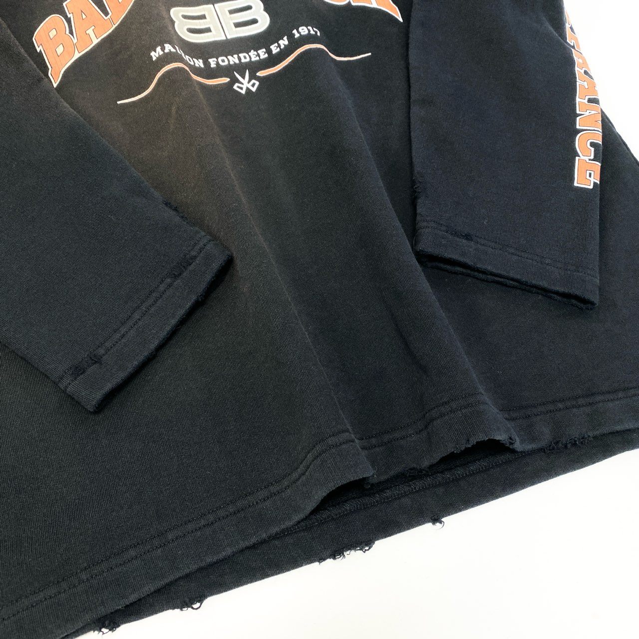 75c4 BALENCIAGA バレンシアガ プルオーバーフーディー パーカー BBロゴ スウェット ダメージ加工 Sサイズ ブラック コットン100％ ユニセックス メンズ レディースo07t