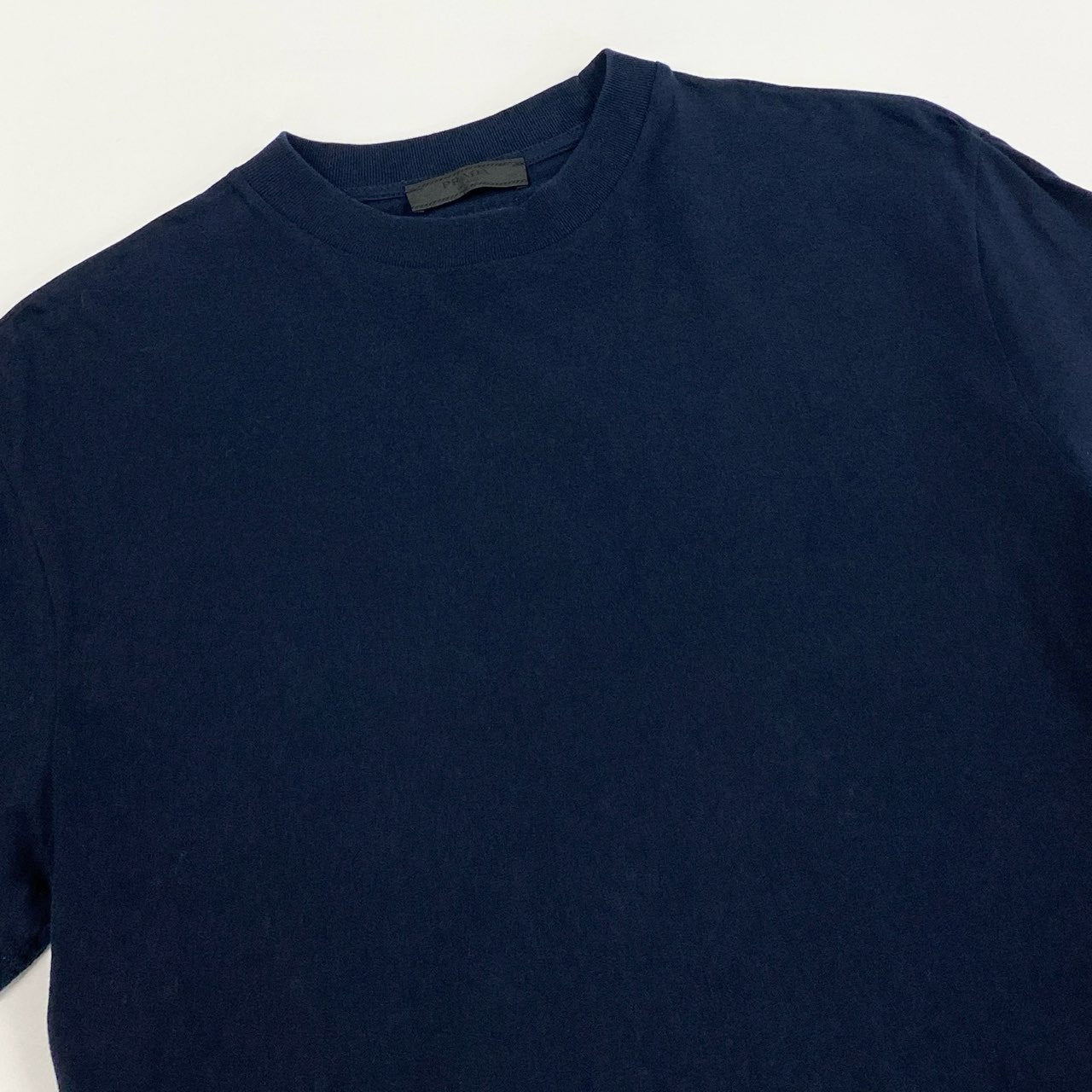 46a30 PRADA プラダ 半袖Tシャツ クルーネックTシャツ 三角ロゴ トップス Mサイズ ネイビー コットン100％ レディース 女性用o07t