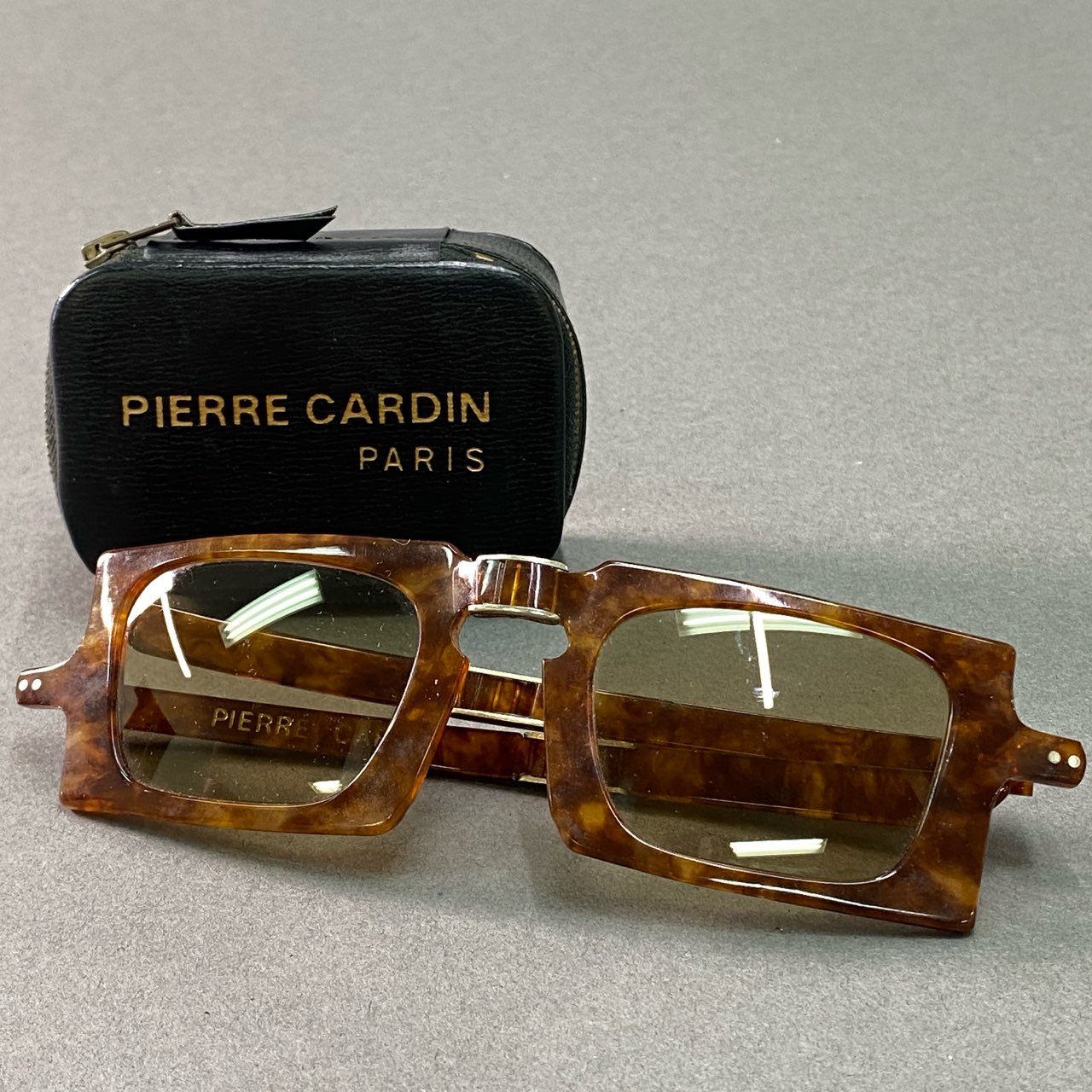 g9 【70s Vintage】PIERRE CARDIN ピエールカルダン ブラウン ベッコウ柄 折り畳み式 サングラス モダンスクエア メンズ ヴィンテージ