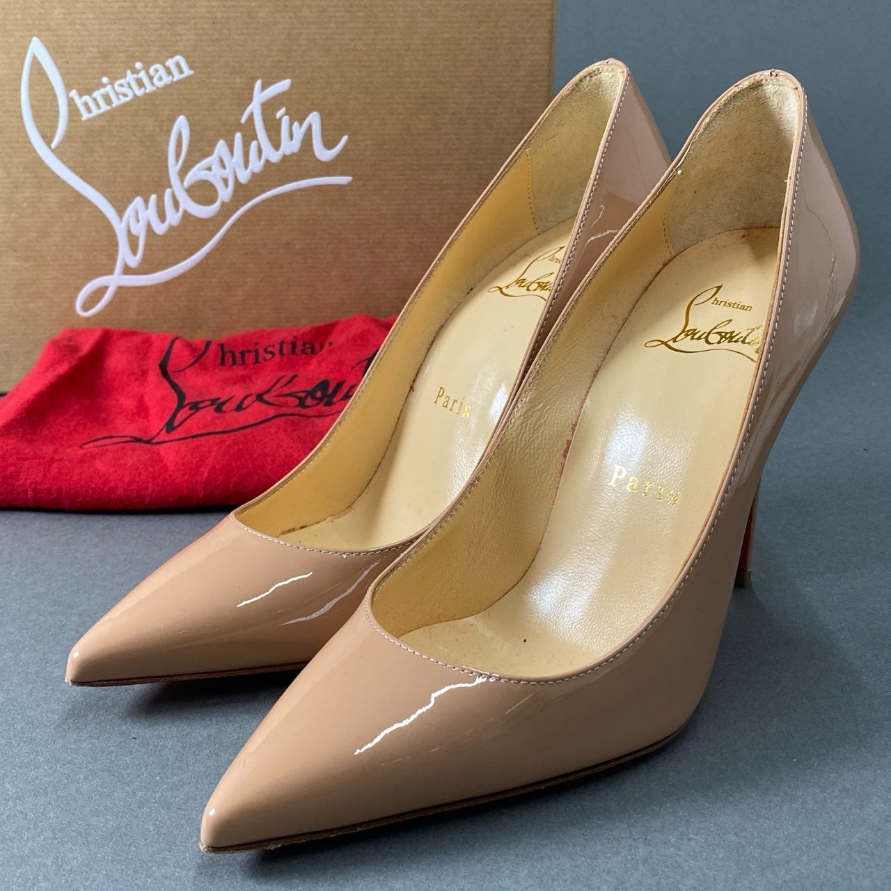 4f26 Christian Louboutin クリスチャンルブタン KATE 100 PATENT パンプス ピンヒール サイズ34 1/2 ピンクベージュ パテントレザー レディース 女性用 靴