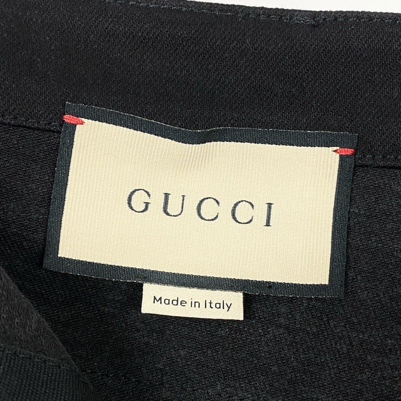 55L23【美品】GUCCI グッチ ジップディテールスティラップトラウザーズ デニムパンツ ボトム スキニー 26サイズ ブラック レディースo07t
