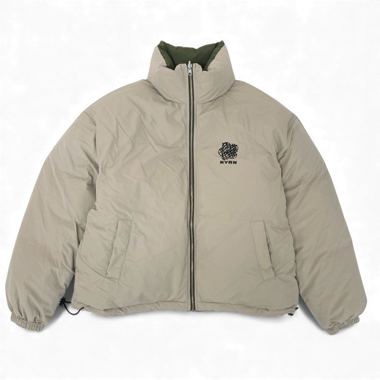 86L5 《美品》 KAOYORINAKAMI カオヨリナカミ KYRN リバーシブル ダウンジャケット サイズL ベージュ グリーン フラワー刺繍デザインt18r