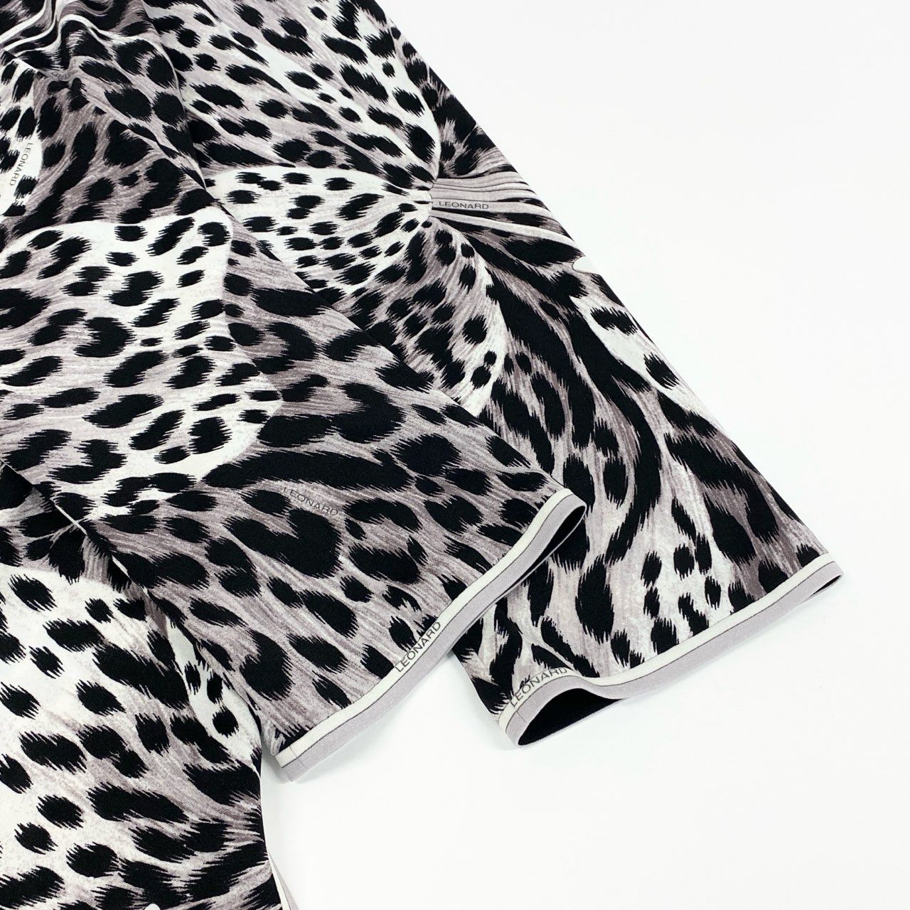 69k7  LEONARD レオナール  チュニックワンピース 7分袖 総柄 フラワーモチーフ カンカン素材 レディース 女性用 L マルチカラーo07t