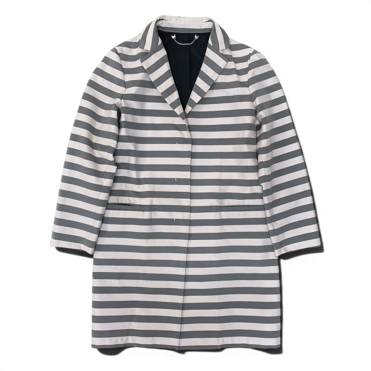 89g24 【美品】 WEEKEND MaxMara ウィークエンド マックスマーラ チェスターコート ボーダー柄 サイズ38 グレー  レディース 女性用u02t