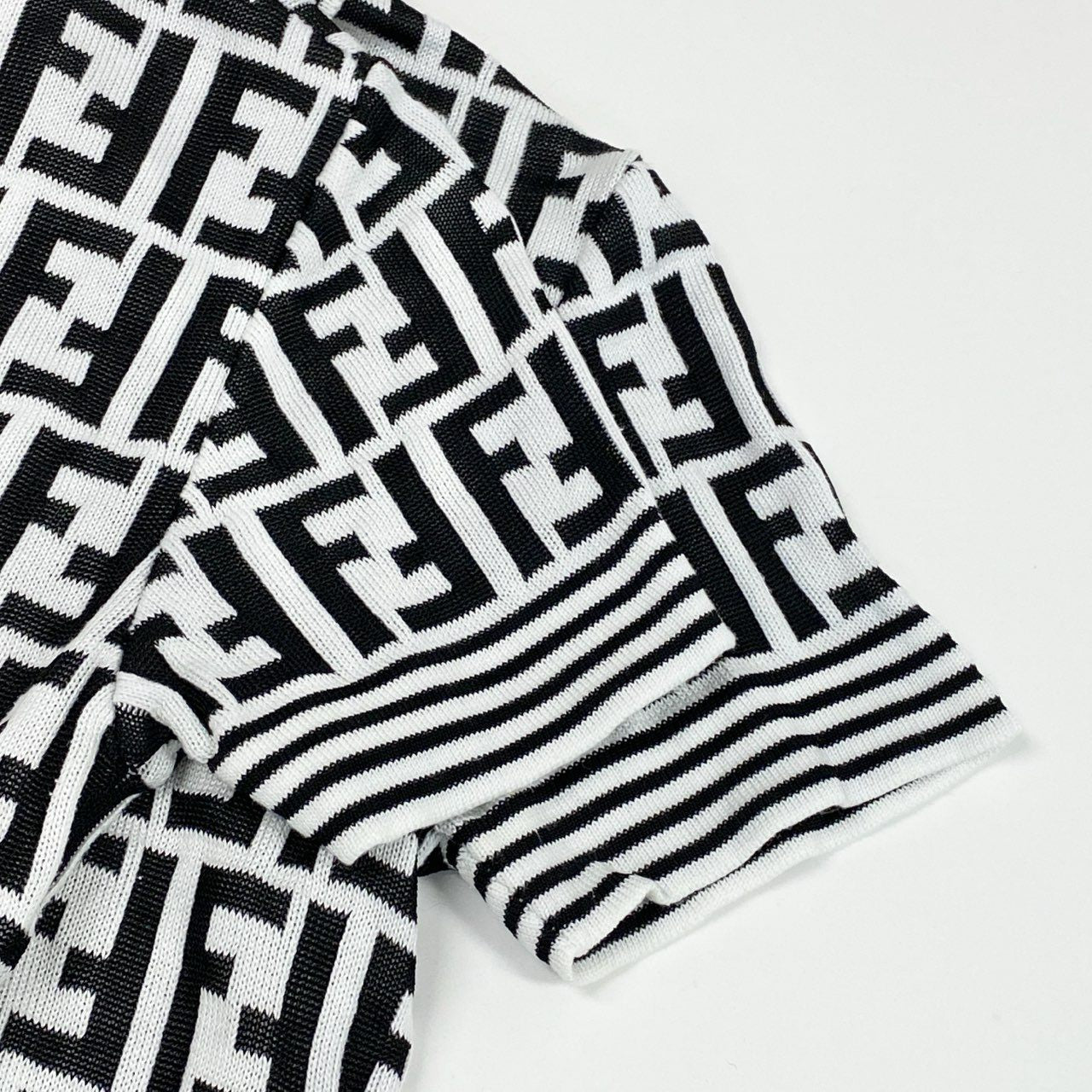 Ac2 FENDI フェンディ ヴィンテージ ニットポロシャツ ズッカ柄 S相当 ホワイト、ブラック レディース トップスk02i