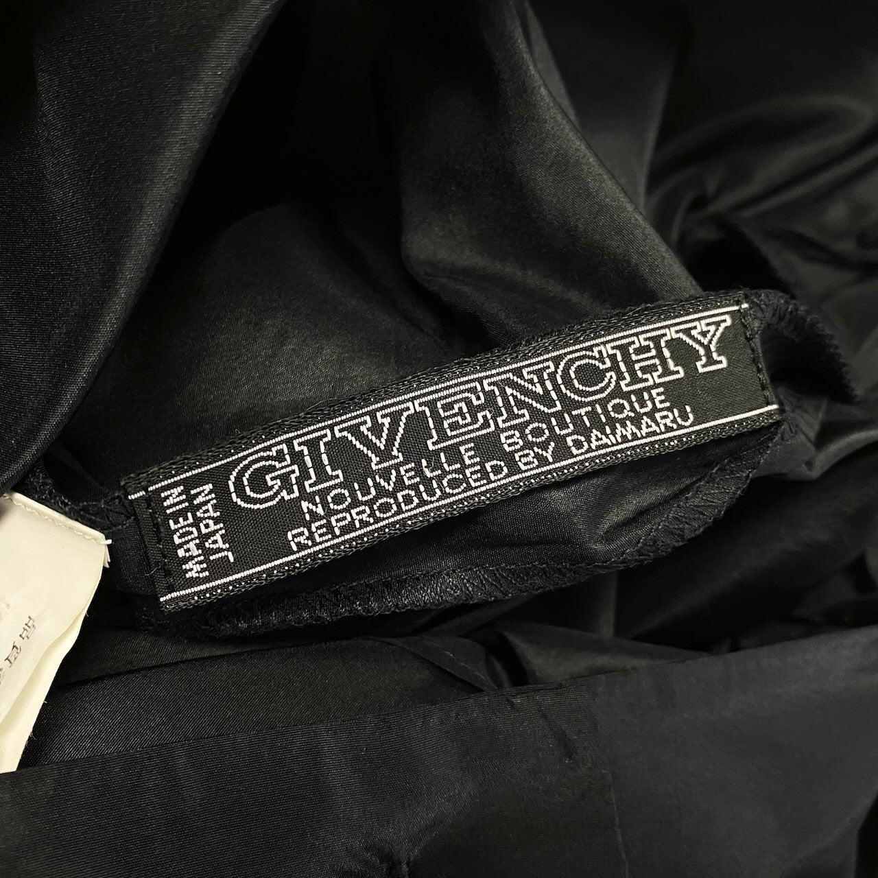 70e18 GIVENCHY ジバンシー パフスリーブブラウス カットソー スクエアネック トップス 日本製 ブラック コットン100％ レディース 女性用u02t