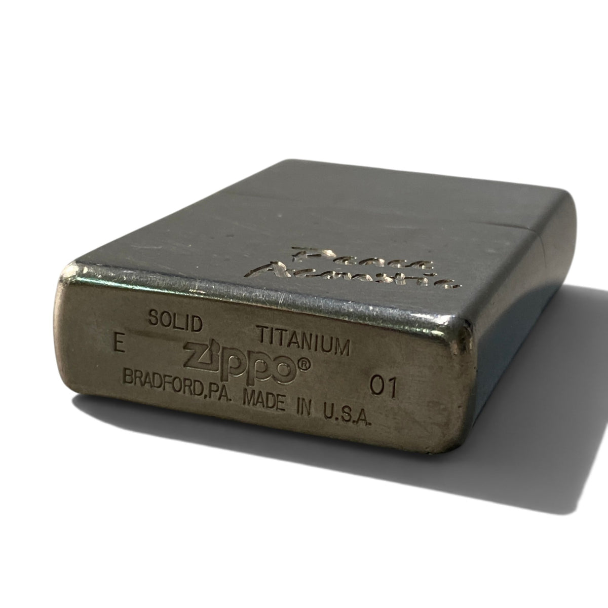 i10 Zippo ジッポ USA製 Peace Acoustic Solid Titanium ソリッドチタニウム ライター E / 01 火種〇 ケース有t18r