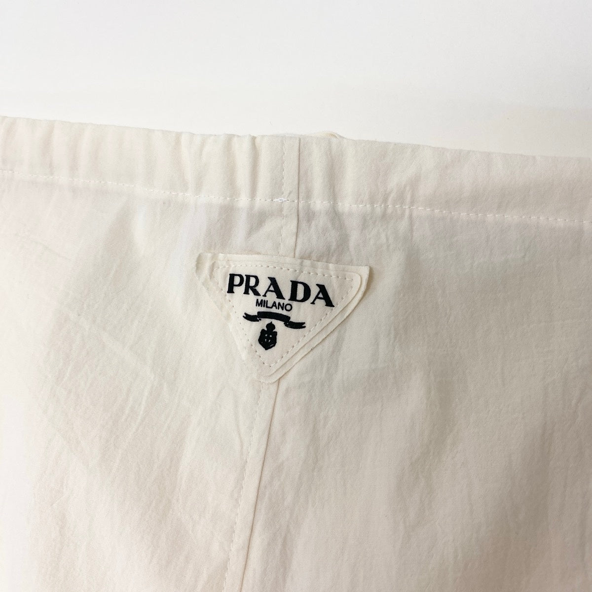 Mh1 PRADA プラダ ショートパンツ トライアングルロゴ コットンパンツ ウエスト調節可◎ イタリア製 S アイボリー コットン100％ メンズ 男性用u02t